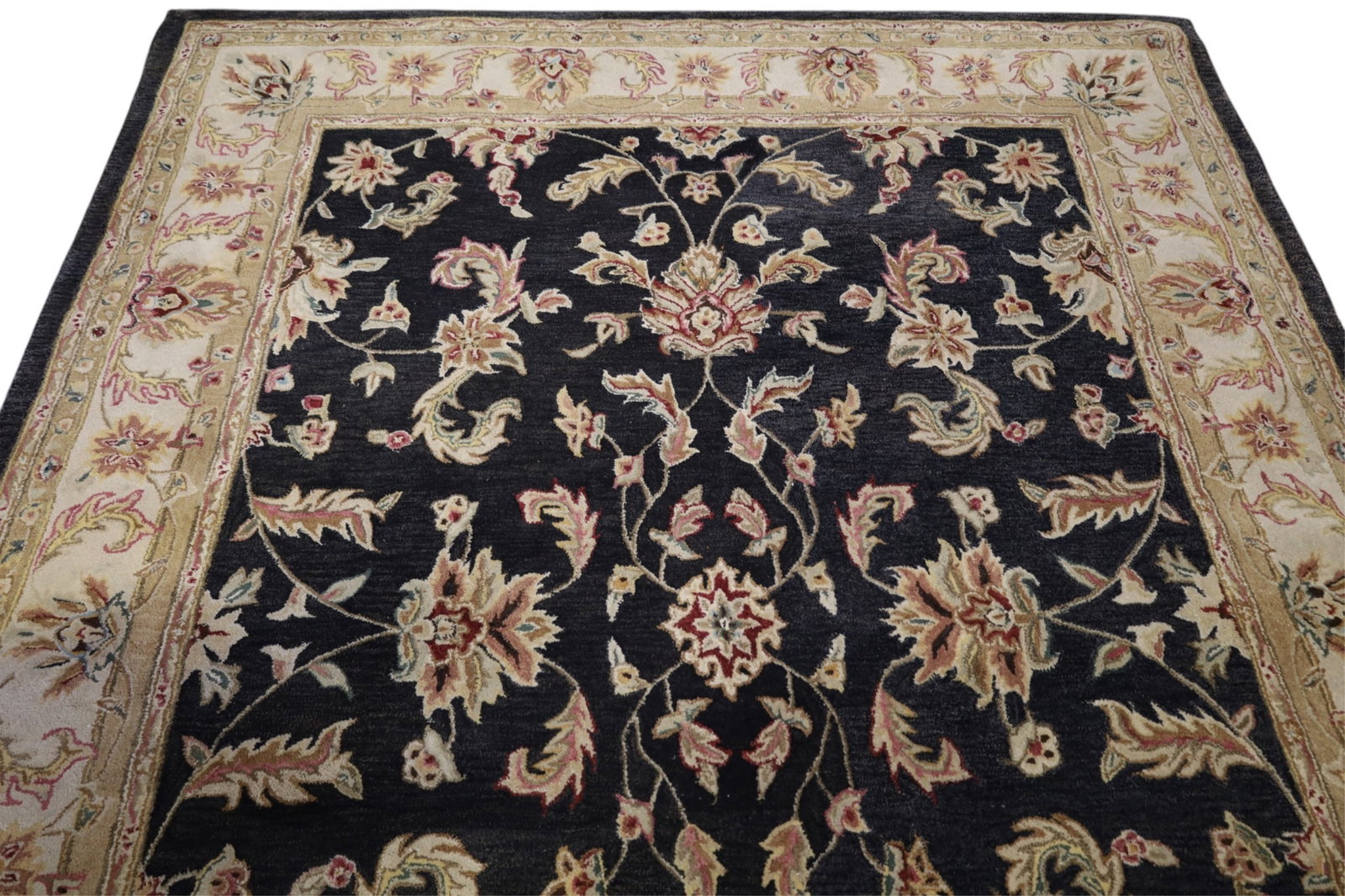 APPROX 8' x 10' MACHINE MADE RUG - 2