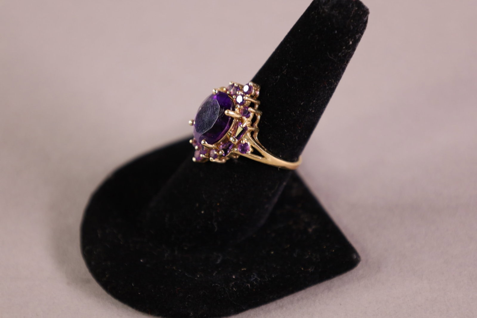 14K GOLD, AMETHYST RING - 3