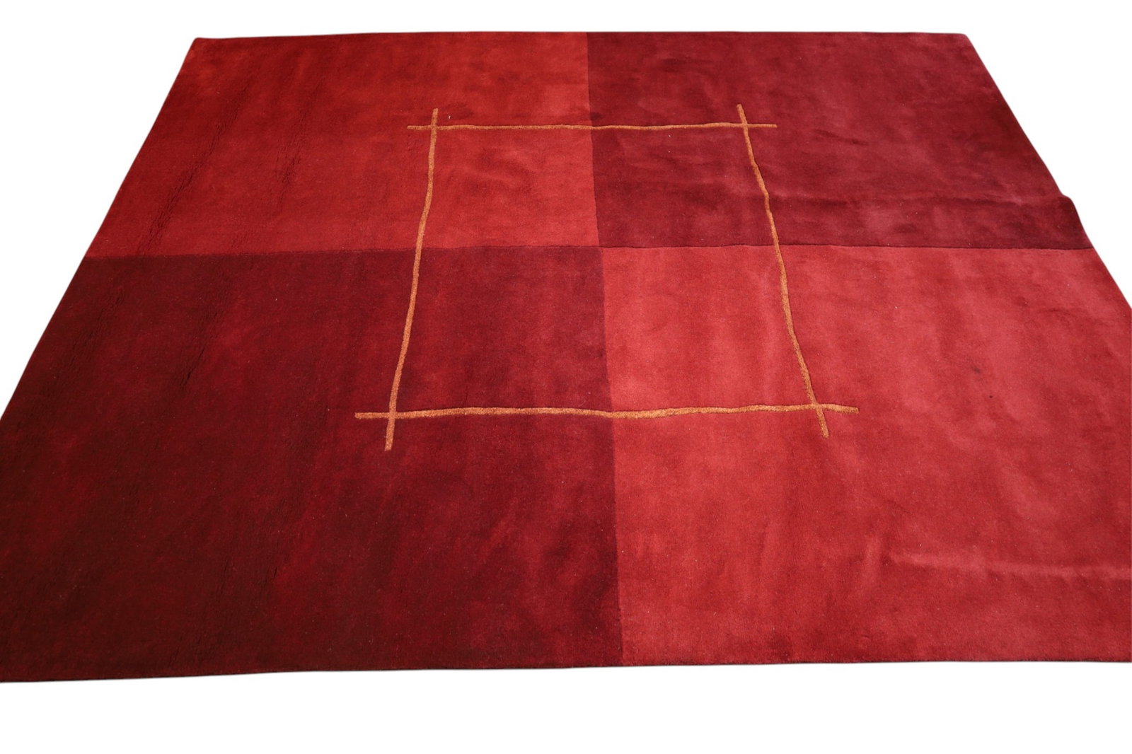 APPROX 7' 9" x 9' 9" HAND WOVEN WOOL RUG: HAND WOVEN WOOL TUFTED RUG, THIS ITEM EXCEEDS SIZE LIMITATIONS FOR IN HOUSE SHIPPING, MUST BE PICKED UP IN HOUSE OR SHIPPED VIA 3rd PARTY GROUND SHIPPER.