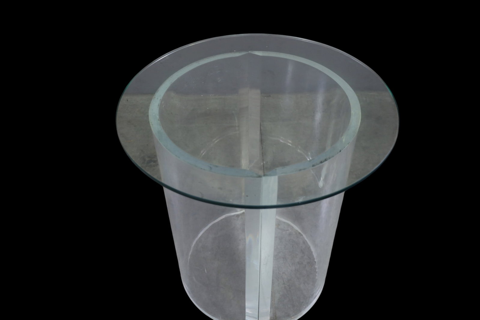 ACRYLIC LAMP TABLE - 2
