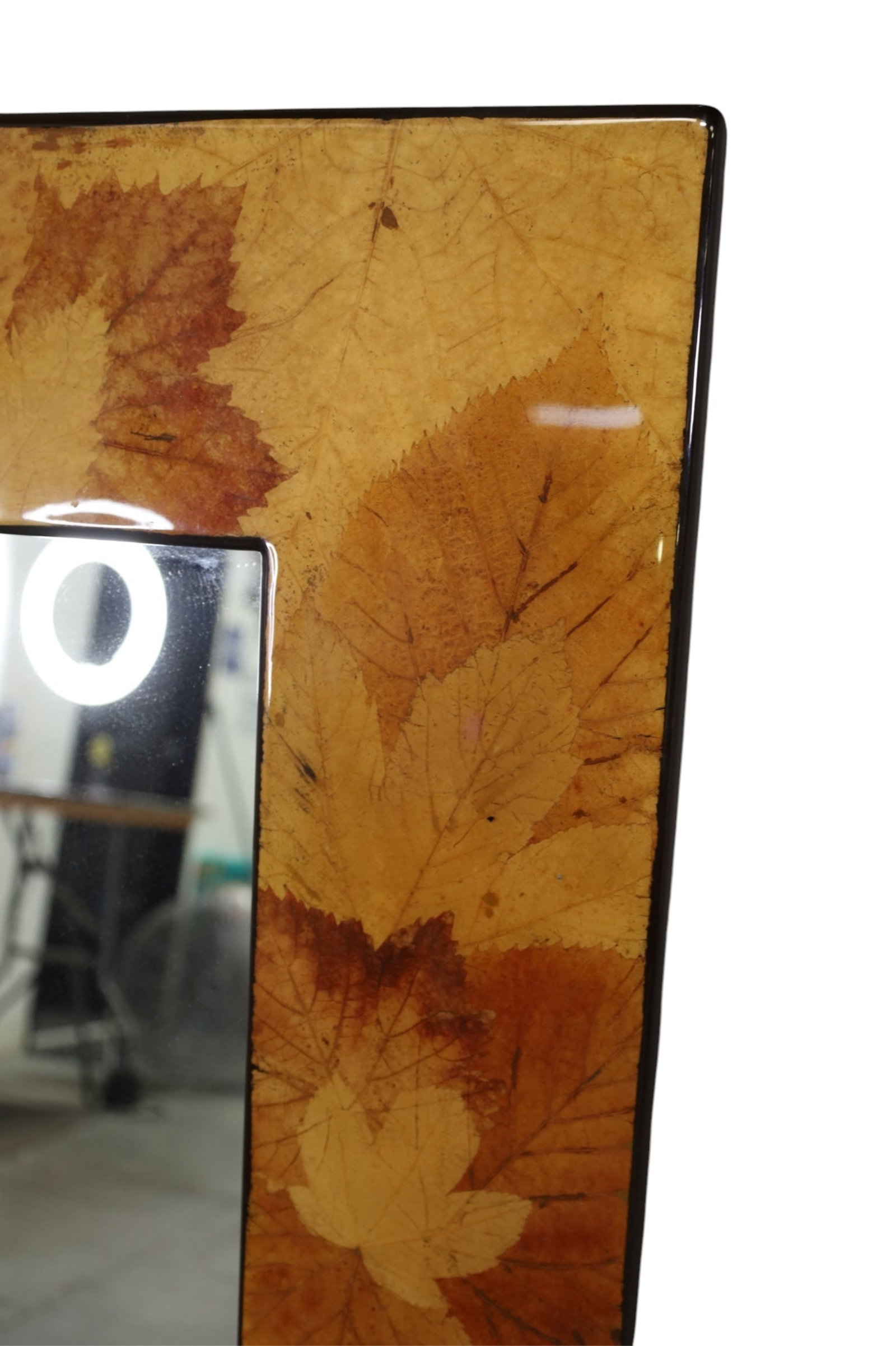 CONTEMPORARY WALL MIRROR - 2