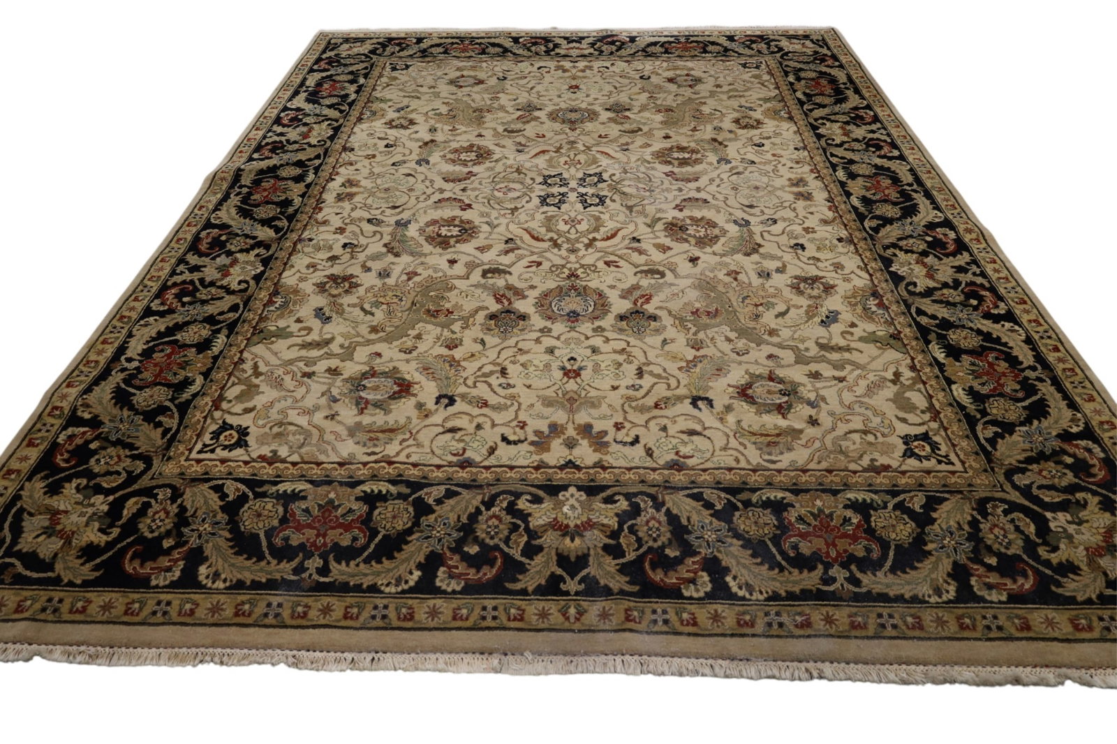 APPROX 9' x 12' HANDMADE WOOL RUG (1 of 4)
