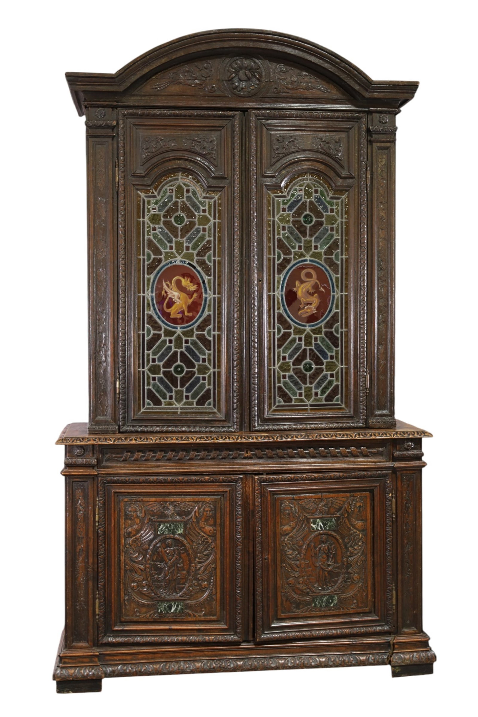 LARGE FRENCH RENAISSANCE BUFFET HUTCH: LARGE TWO DOOR UPPER FRENCH RENAISSANCE BUFFET HUTCH, LOWER DOORS AND SINGLE DRAWER, NO SHELVES, NO BRACKETS. NO KEY. WEAR TO FINISH, MISSING SOME MOULDING. 60" W x 23" D x 105" H. THIS ITEM EXCEEDS