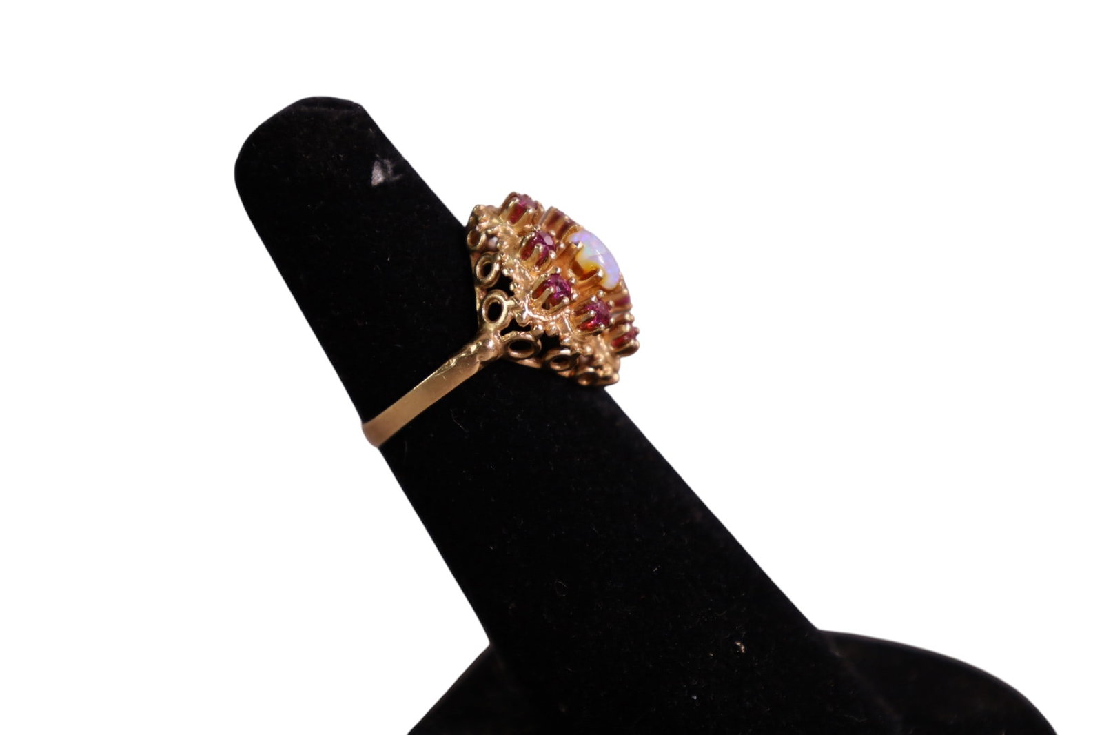 14K GOLD & RUBY RING - 2