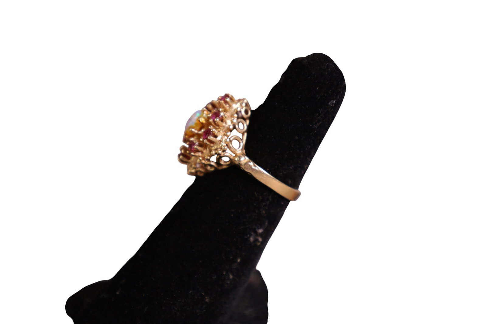 14K GOLD & RUBY RING - 3
