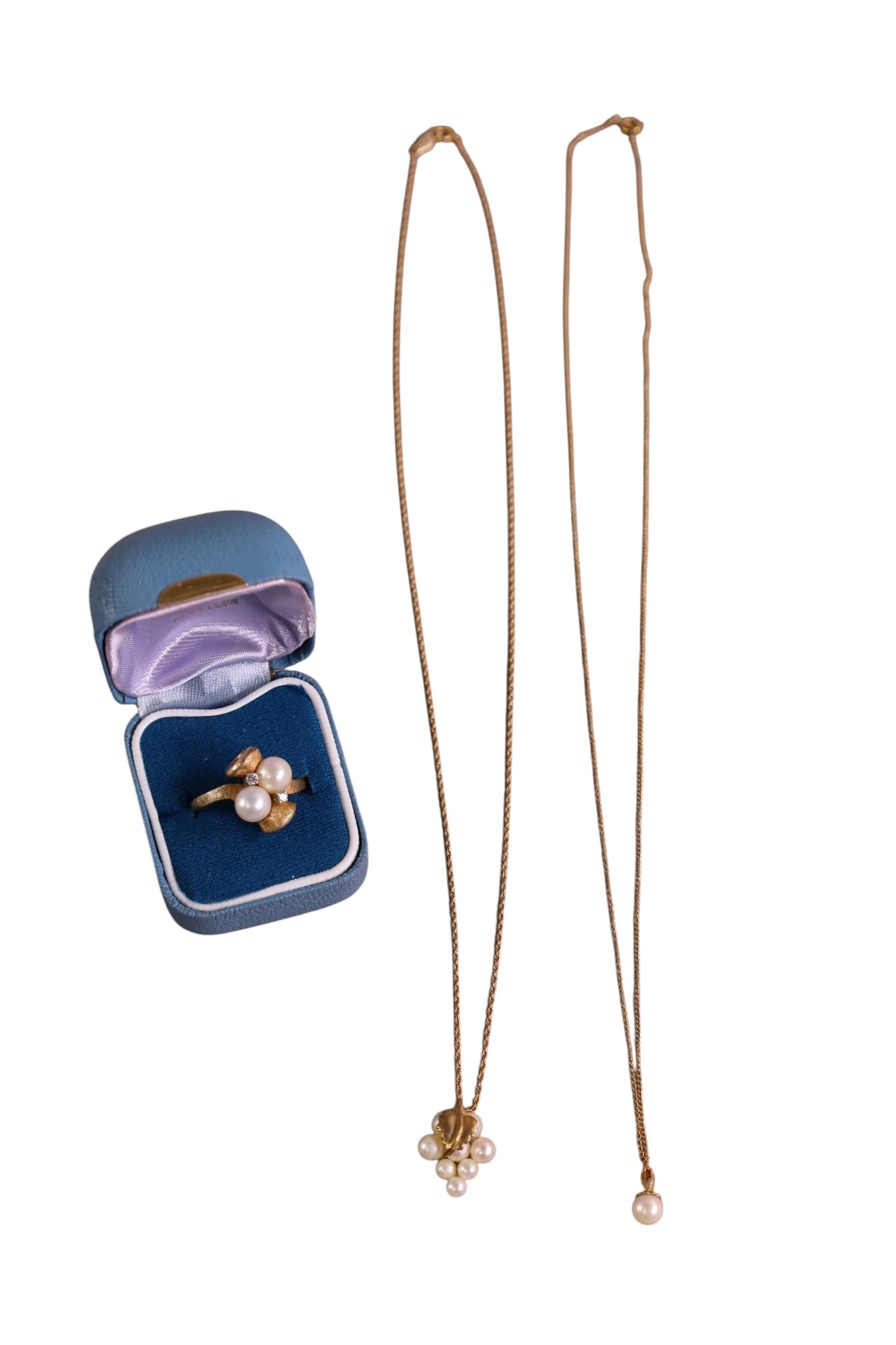 3 PIECE PEARL JEWELRY (1 of 3)