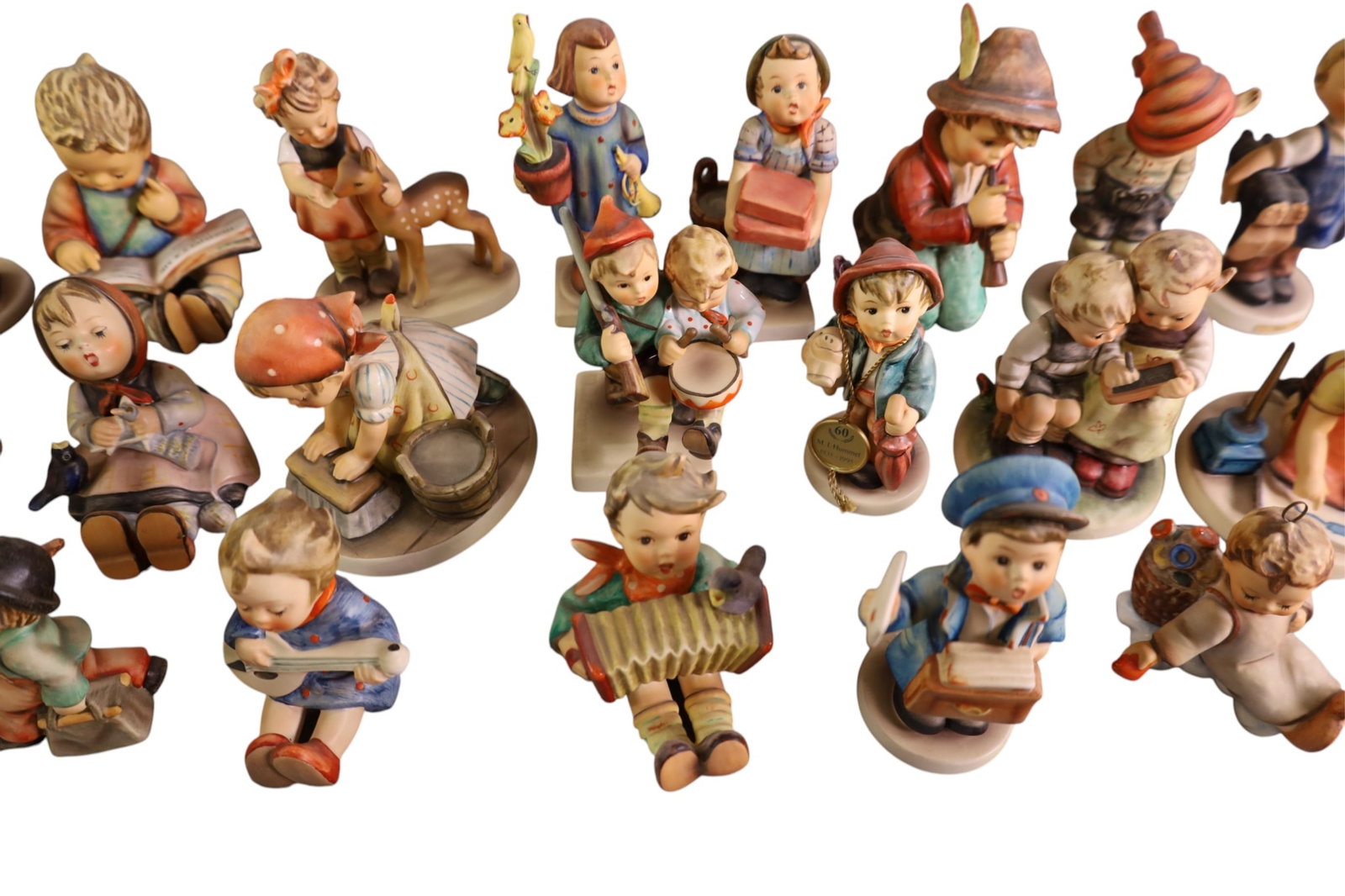 20 HUMMEL FIGURES - 3
