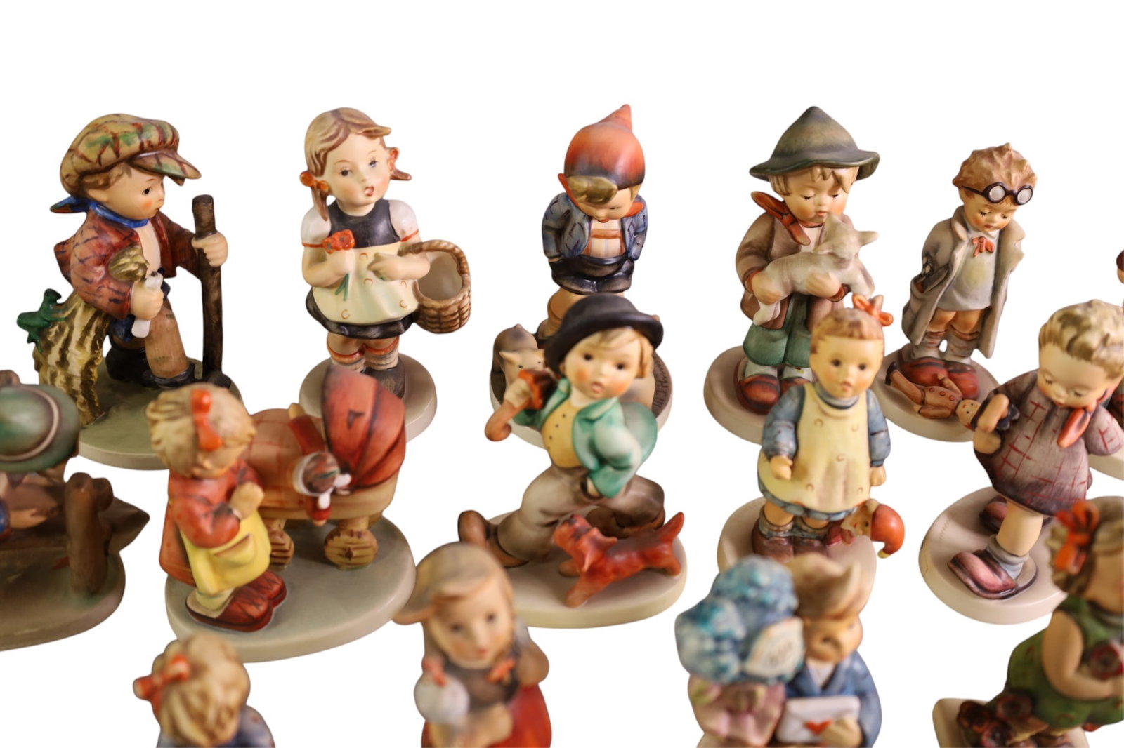 20 HUMMEL FIGURES - 3