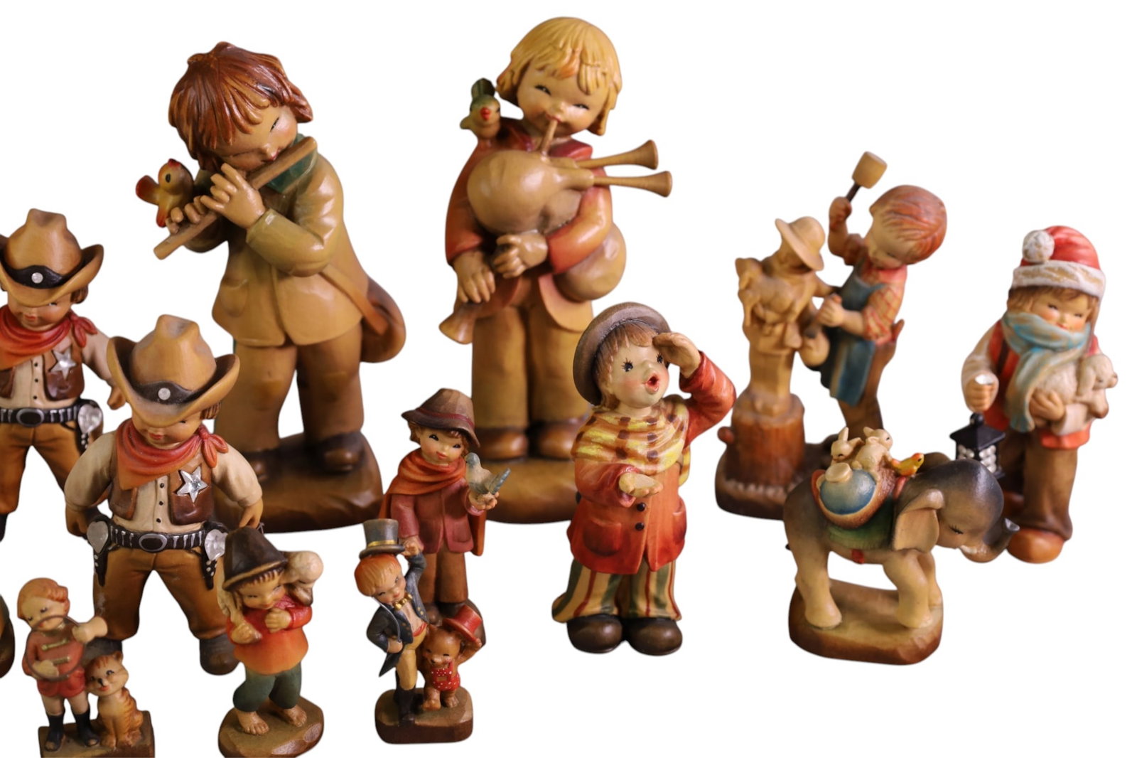 ANRI WOODEN FIGURES - 4