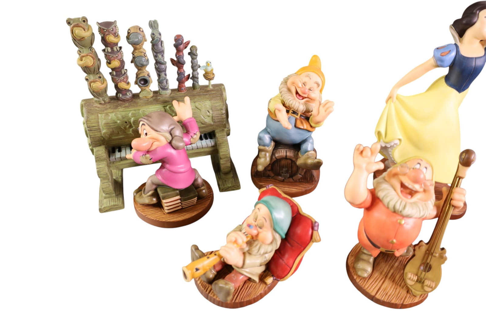 11 DISNEY SNOW WHITE FIGURES - 2