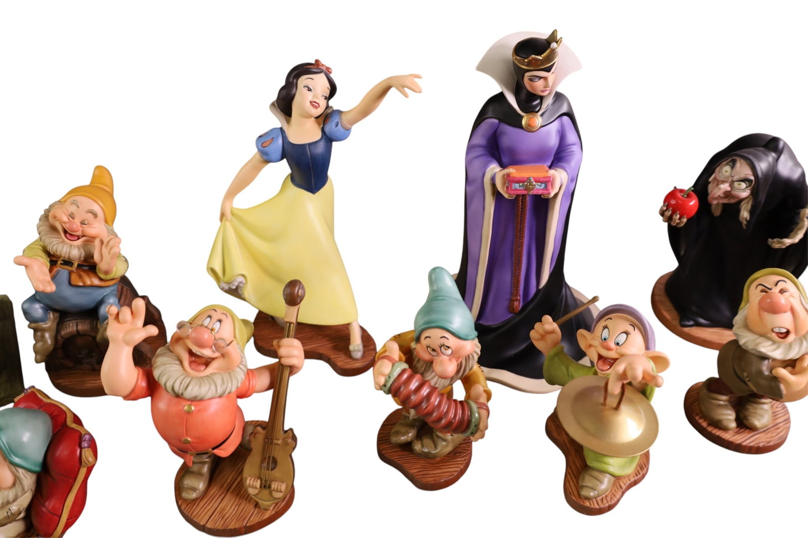 11 DISNEY SNOW WHITE FIGURES - 3