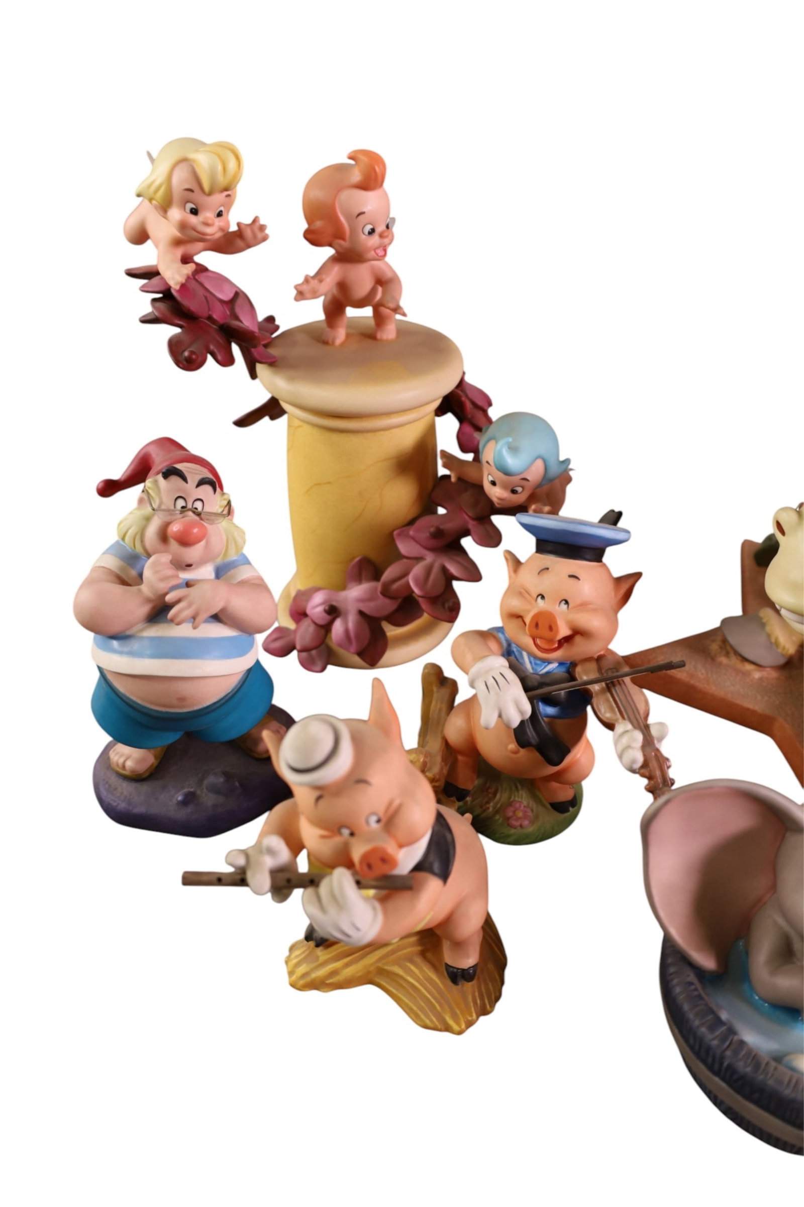 16 DISNEY FIGURES - 2