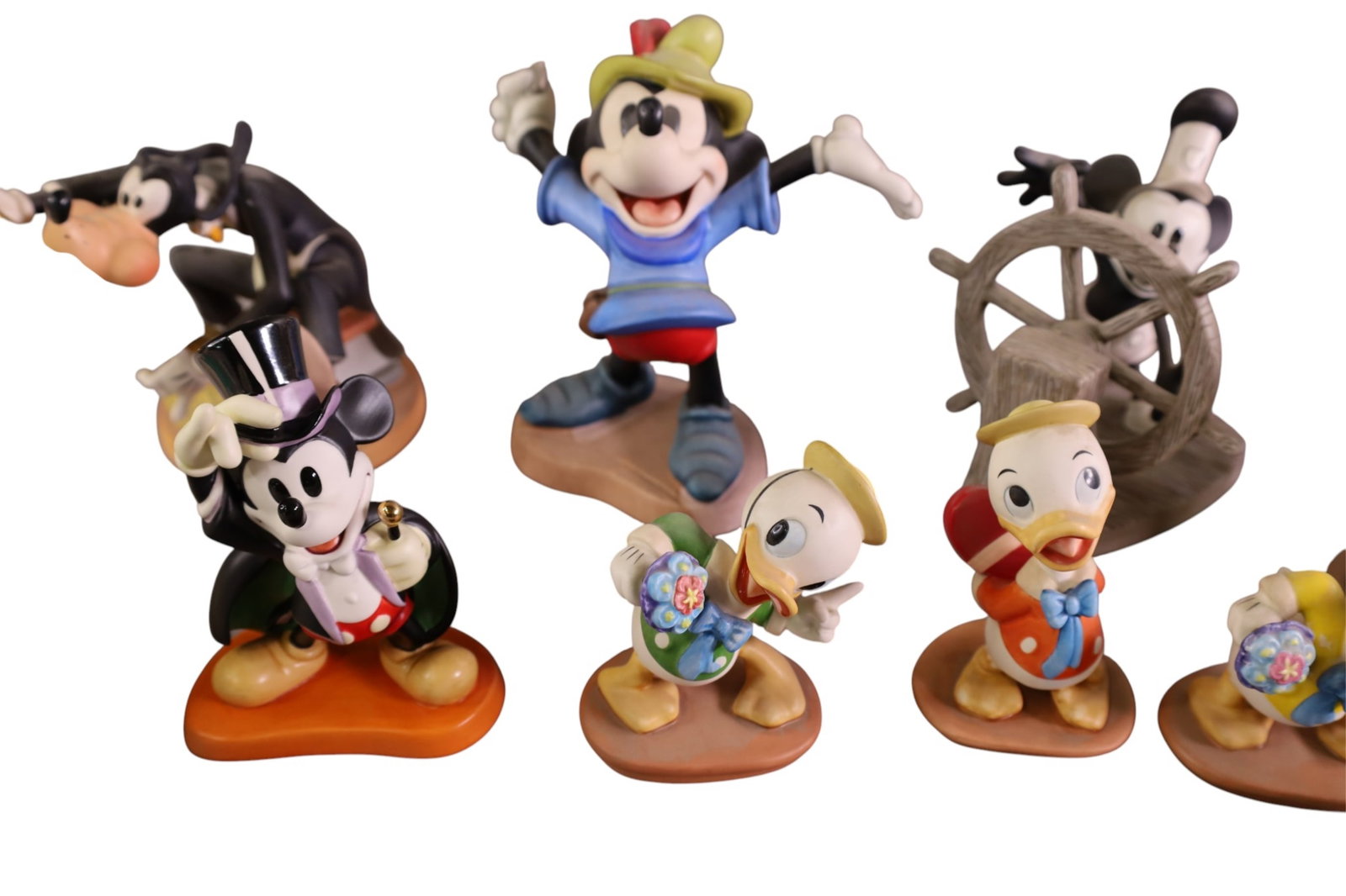 12 DISNEY FIGURES - 3