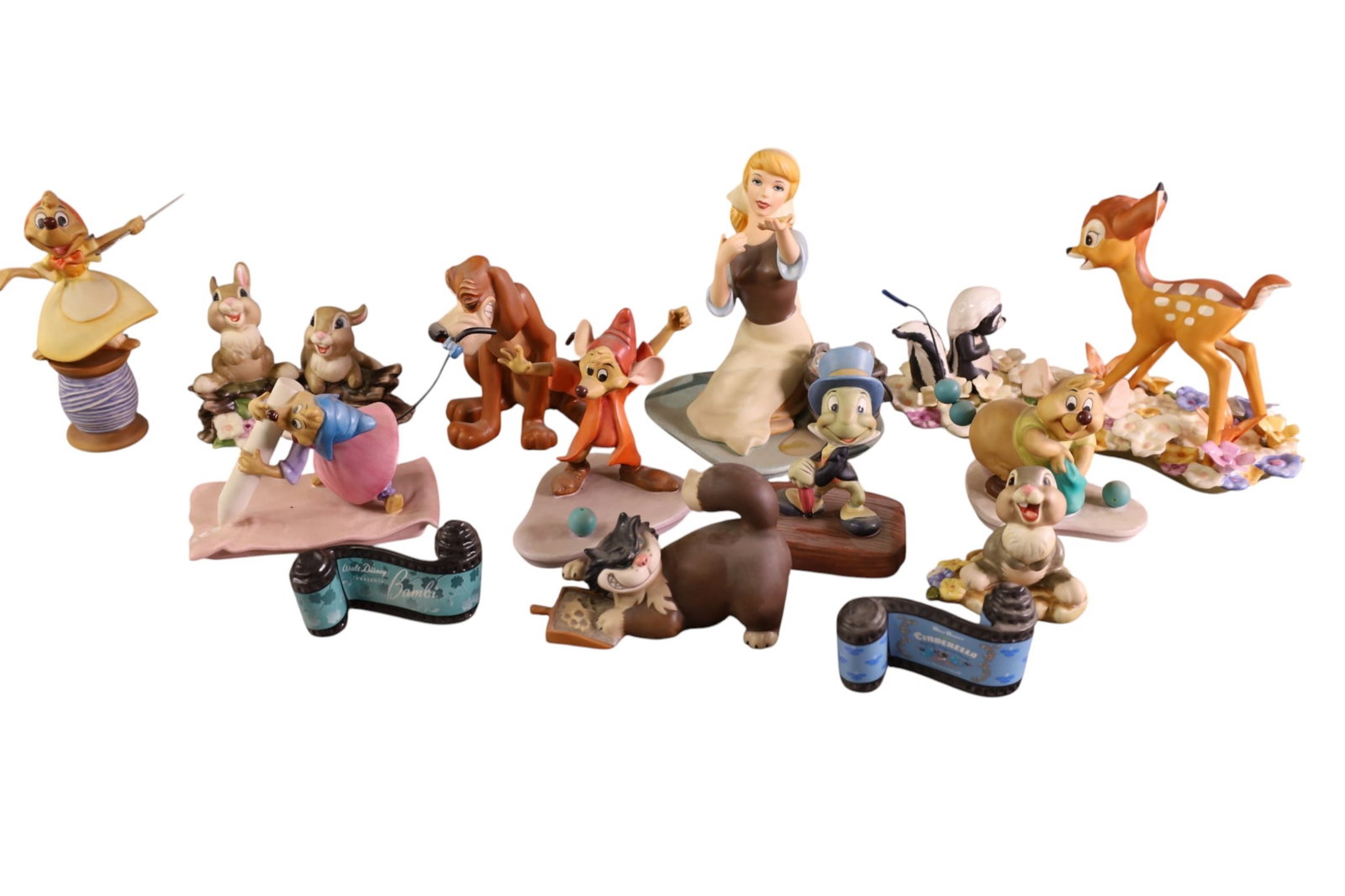 13 DISNEY FIGURES - 2