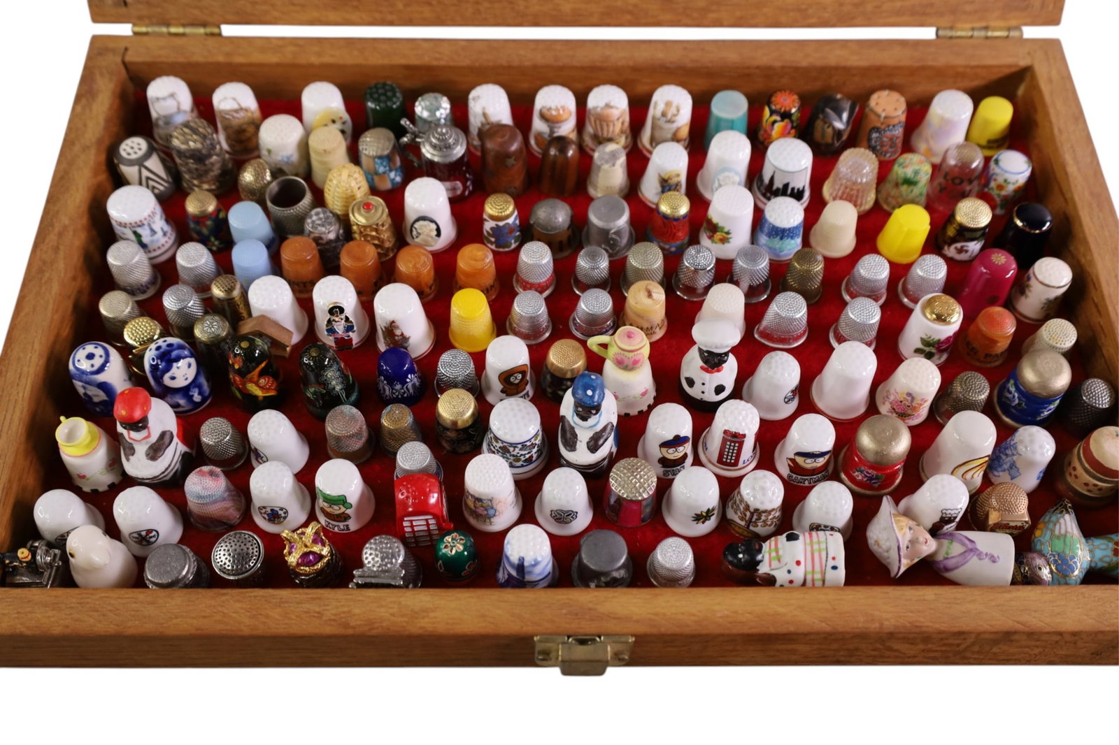 COLLECTION OF THIMBLES (1 of 5)