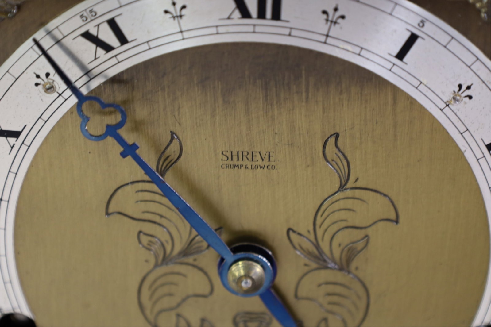 ELLIOT TENGLISH MANTLE CLOCK - 2
