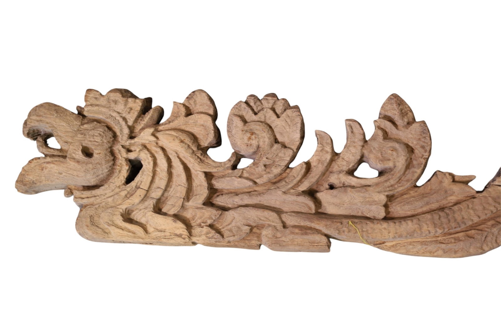 2 CHINESE CARVINGS - 2
