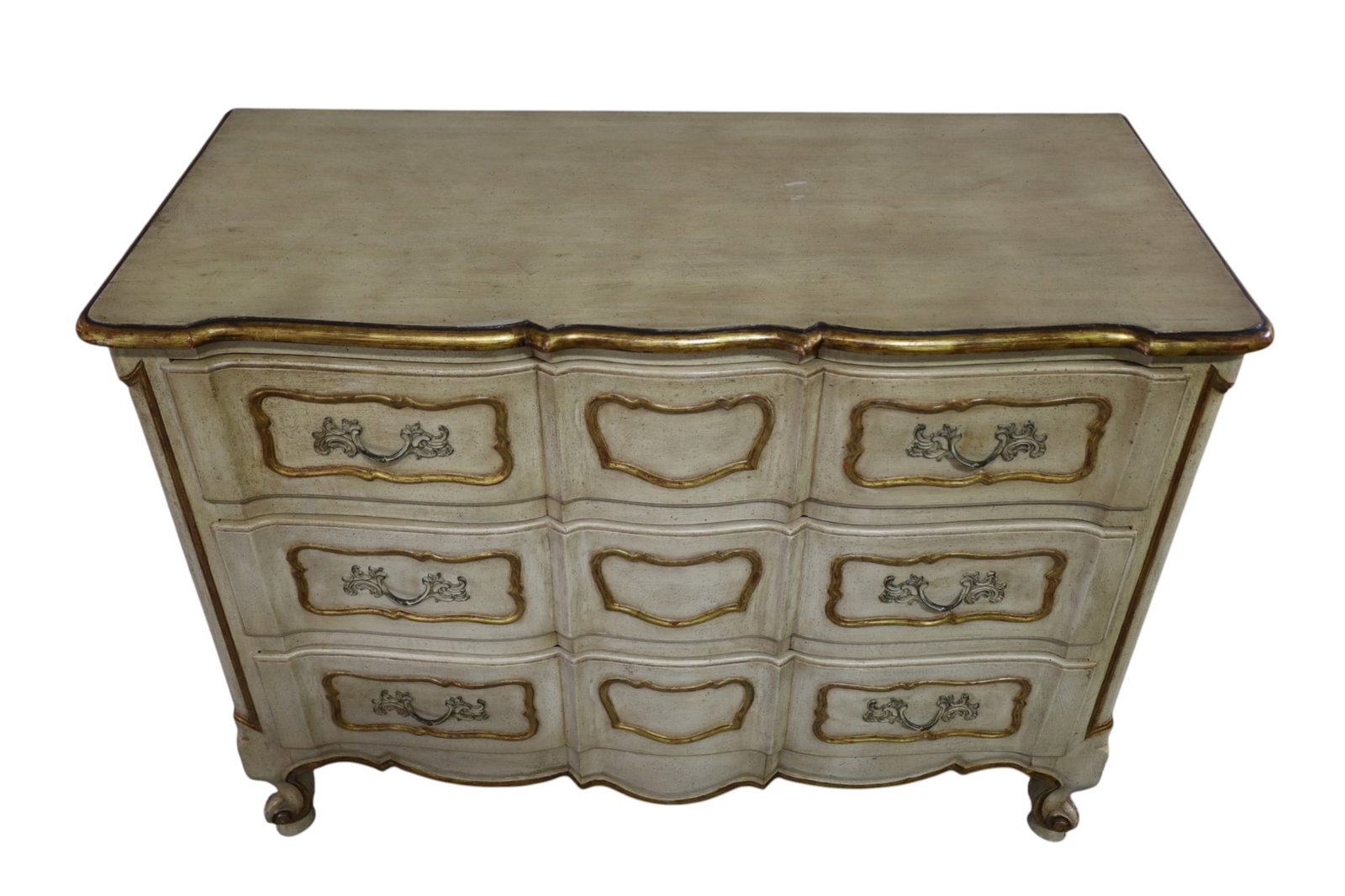 FRENCH PROVINCIAL STYLE CHEST - 2