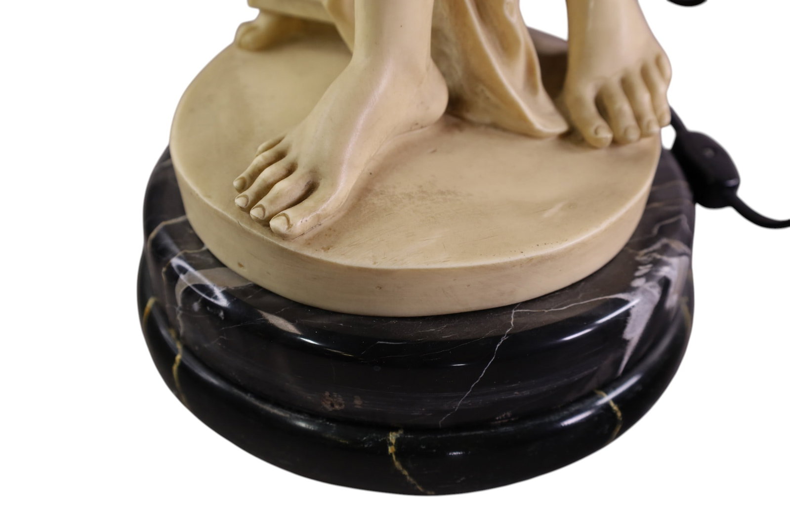 GODDESS VENUS FIGURAL LAMP - 3