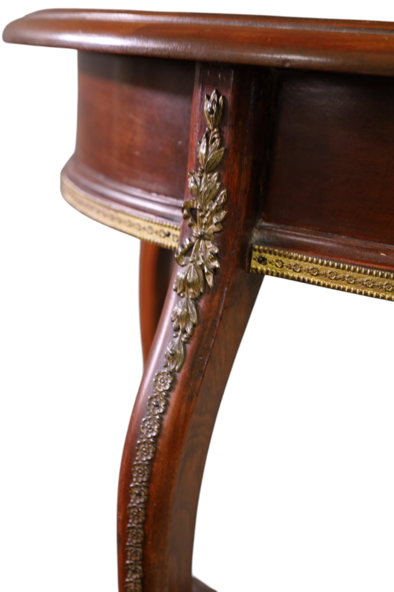 MAHOGANY LAMP TABLE - 3