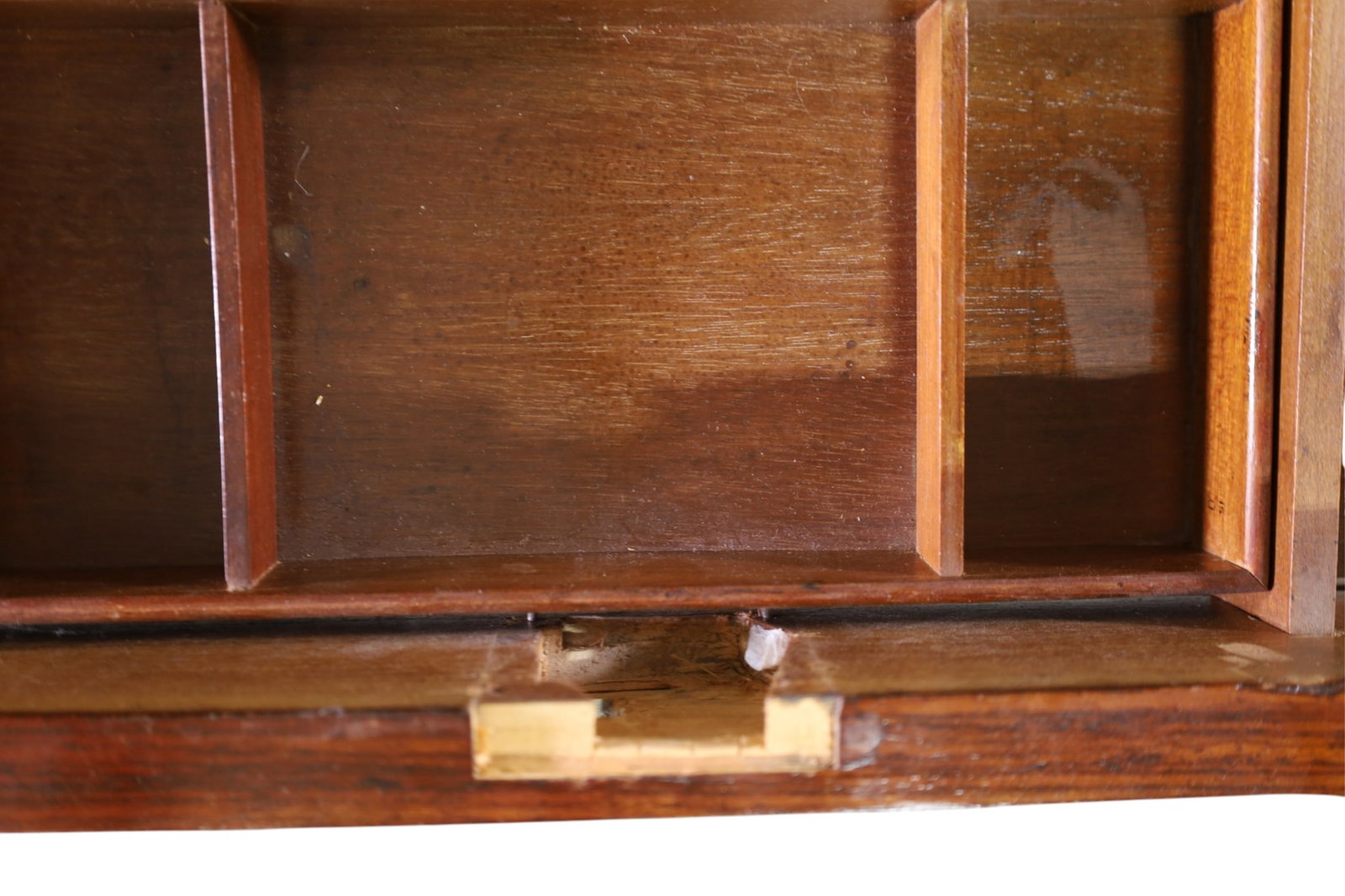 FRENCH GAME TABLE - 5