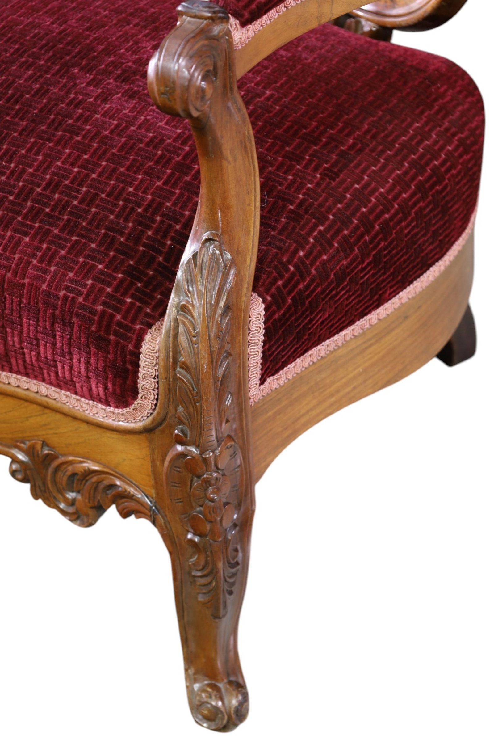 VICTORIAN SOFA - 5