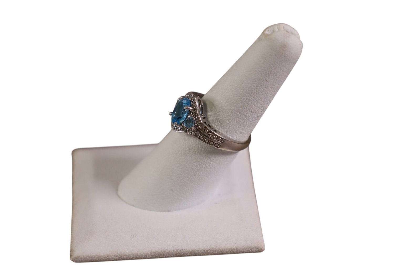 10K AQUAMARINE RING - 3