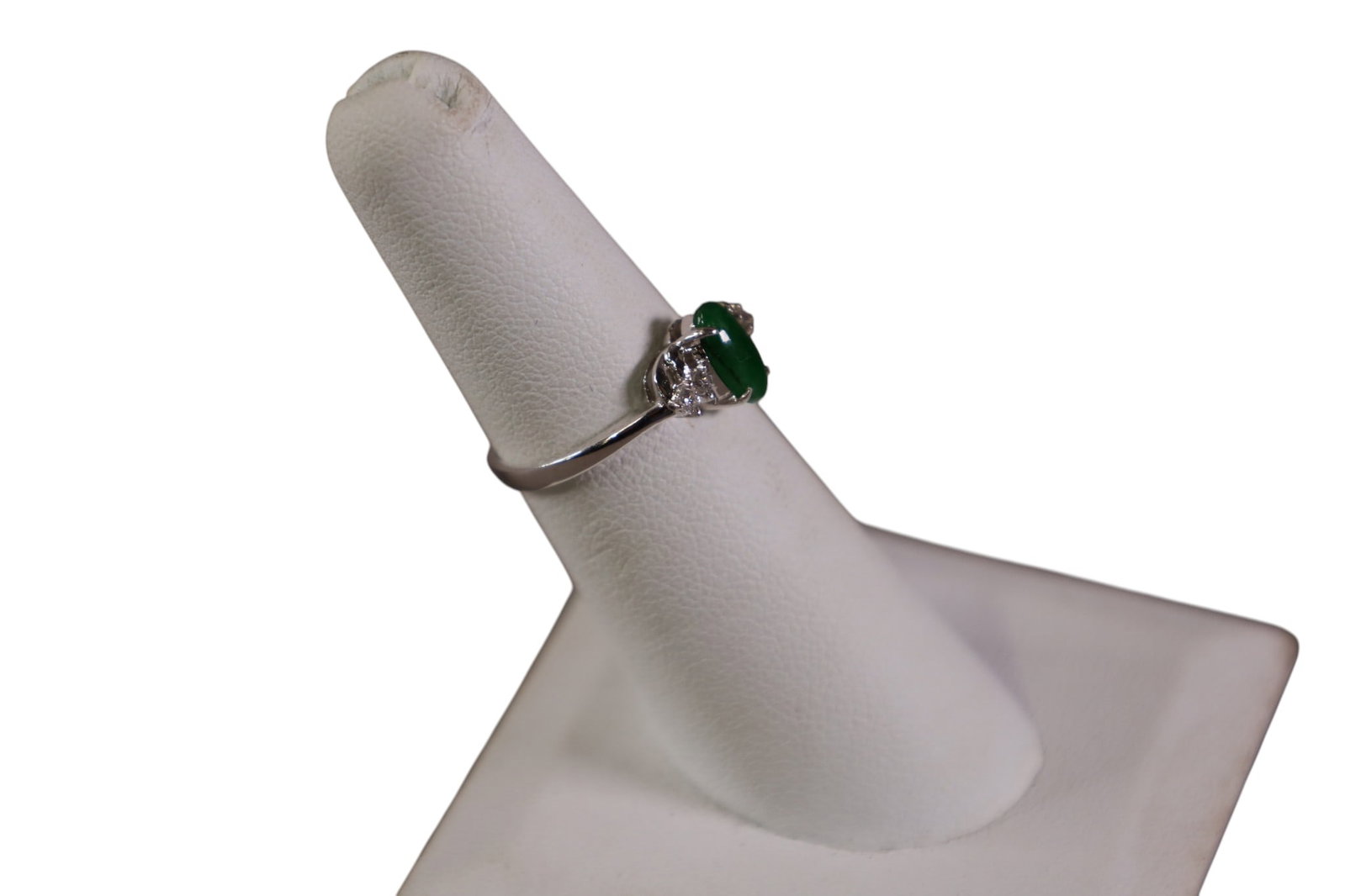 18K GOLD & JADEITE RING - 2