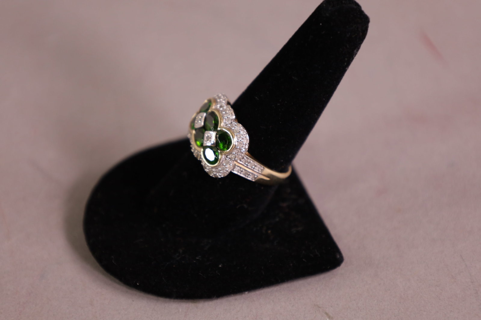 10K GOLD RING - 3