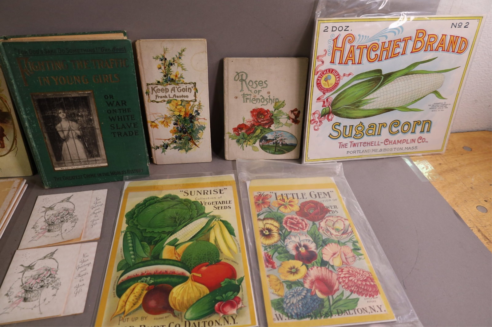 GROUPING OF EPHEMERA ITEMS - 5