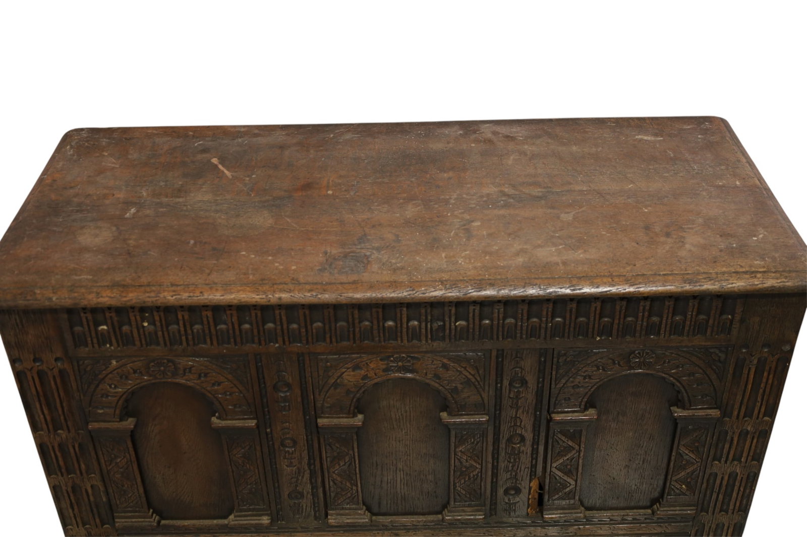 SPANISH STYLE TRUNK - 2