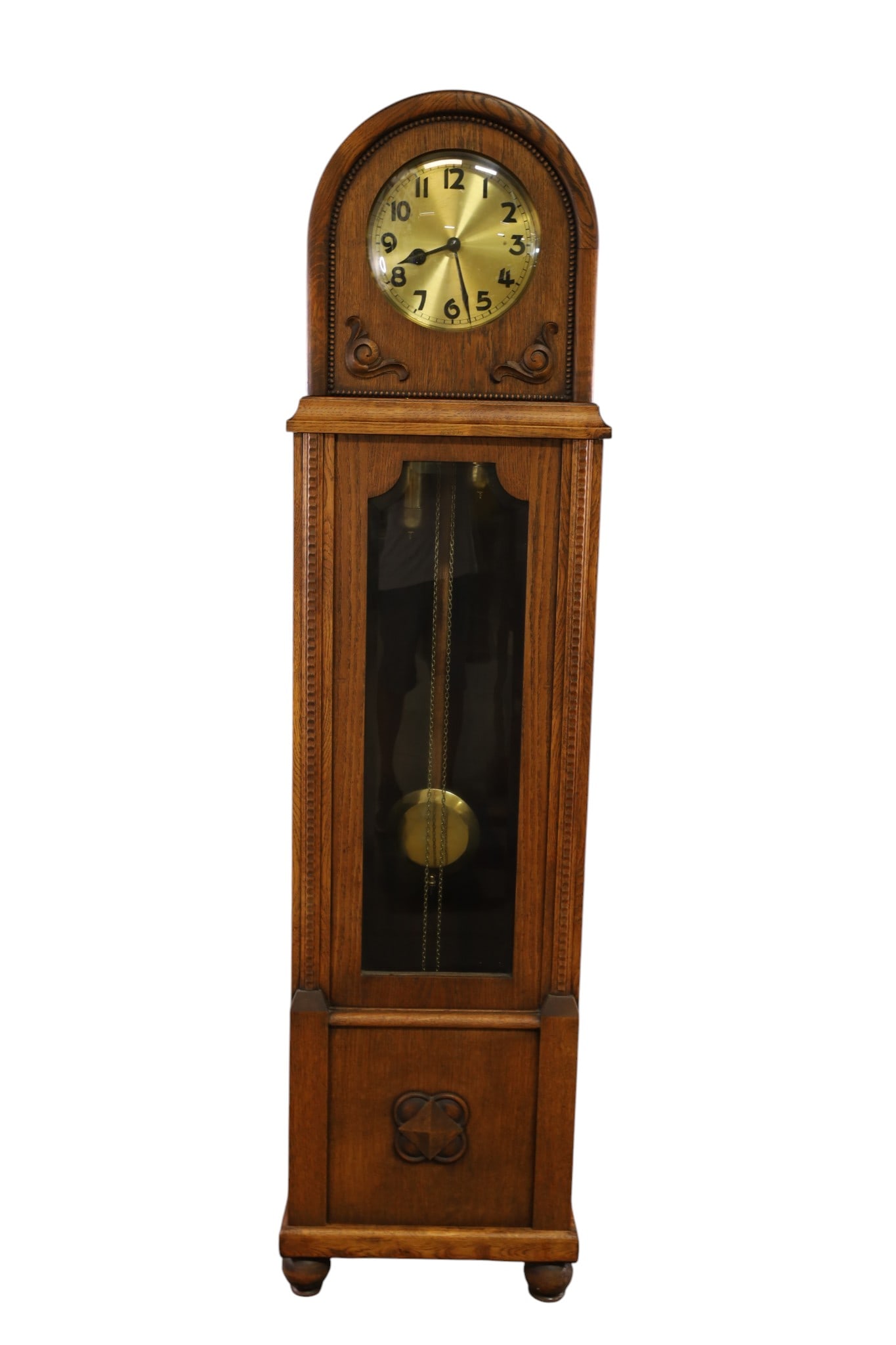 OAK GERMAN GRANDFATHER CLOCK: OAK CASED, TWO WEIGHT GRANDFATHER CLOCK, KIENZLE. ALL CLOCKS ARE SOLD AS IS WE DO NOT GUARANTEE WORKING ORDER. 77" H. THIS ITEM EXCEEDS SIZE AND WEIGHT LIMITATIONS FOR IN HOUSE SHIPPING, MUST BE PICKE