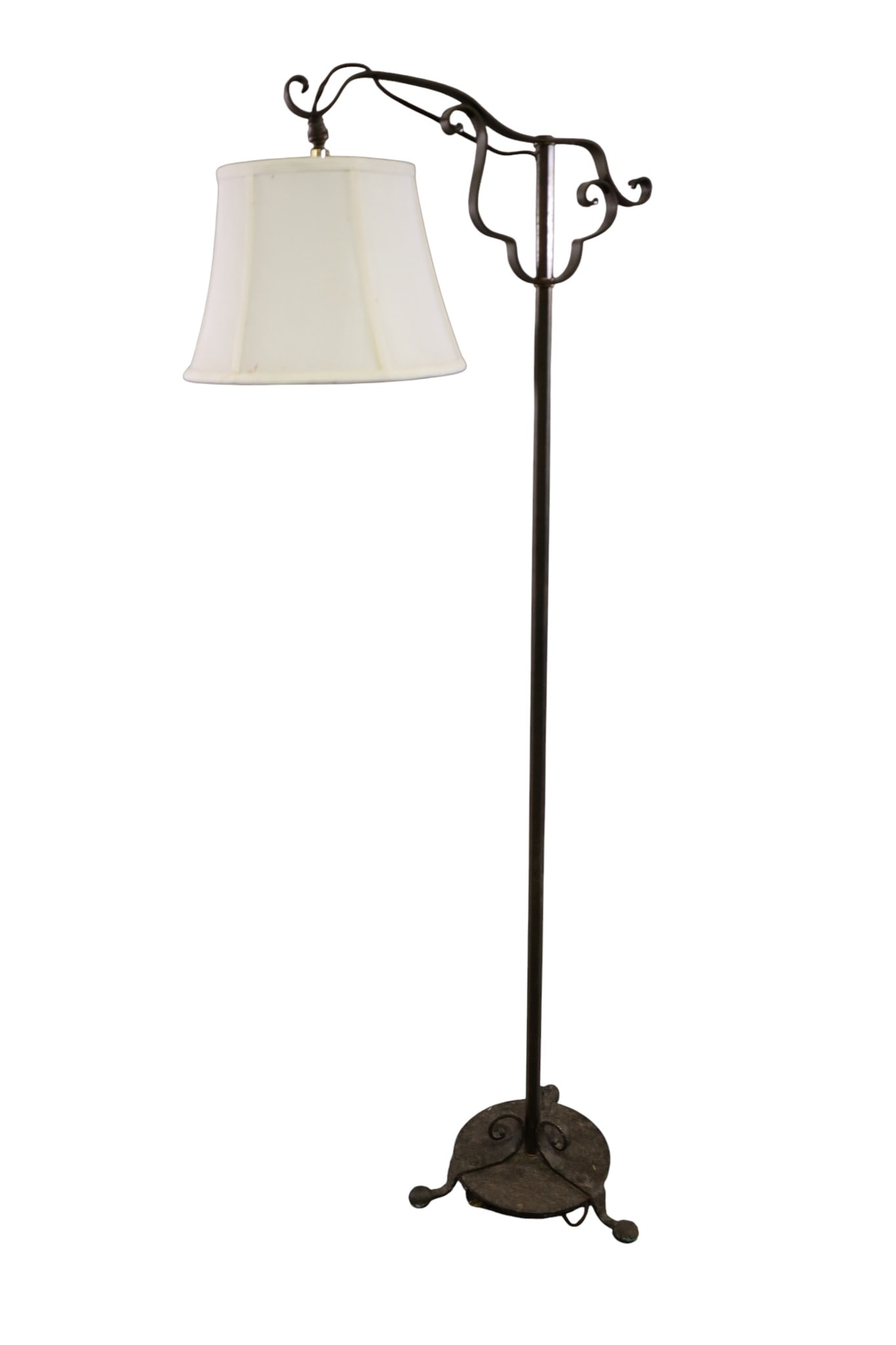1930'S IRON FLOOR LAMP: SPANISH IRON FLOOR LAMP, SOME RUST. 58" H. THIS ITEM EXCEEDS SIZE AND WEIGHT LIMITATIONS FOR IN HOUSE SHIPPING, MUST BE PICKED UP IN HOUSE OR SHIPPED VIA 3rd PARTY GROUND SHIPPER.