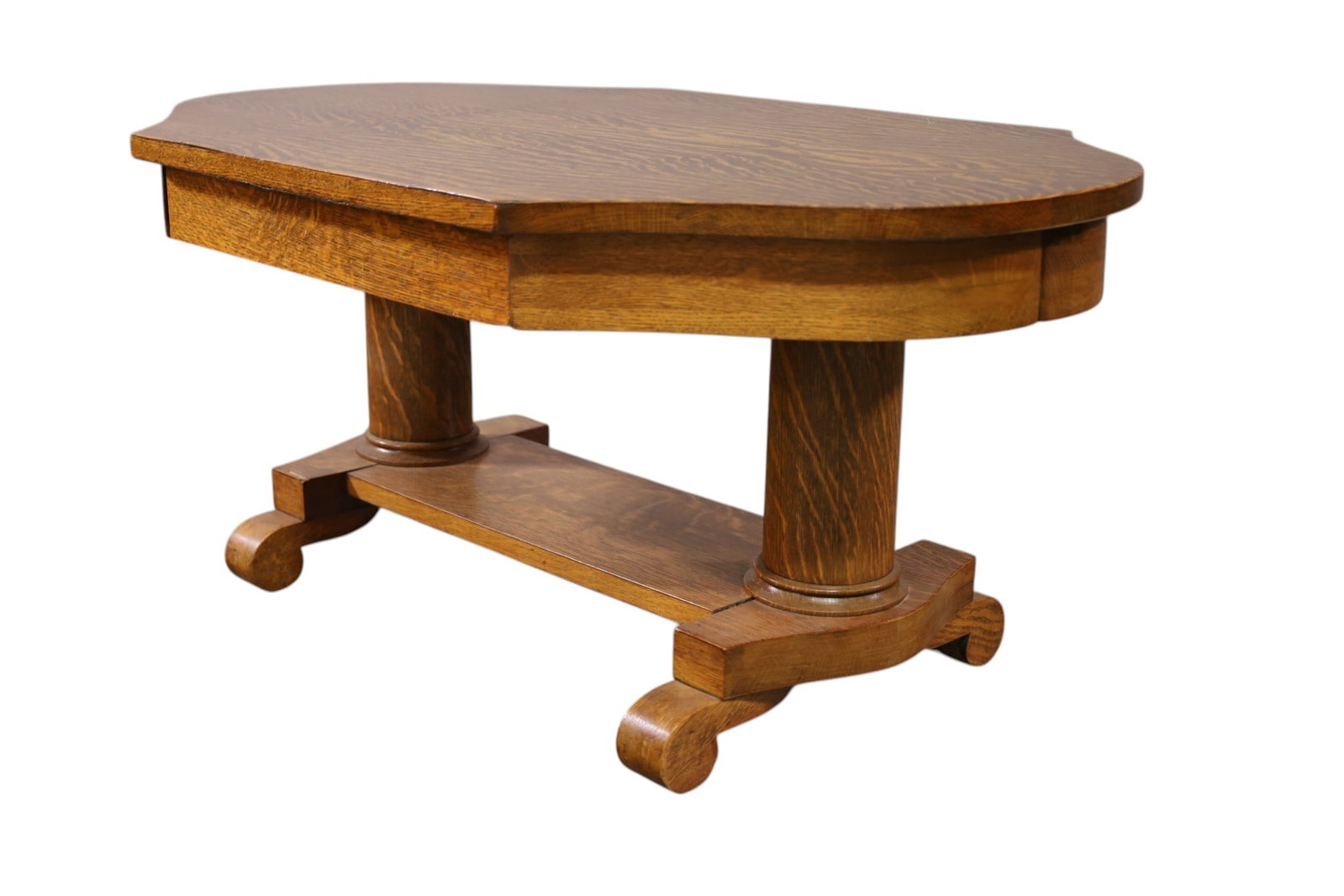 ANTIQUE AM. OAK COFFEE TABLE - 3