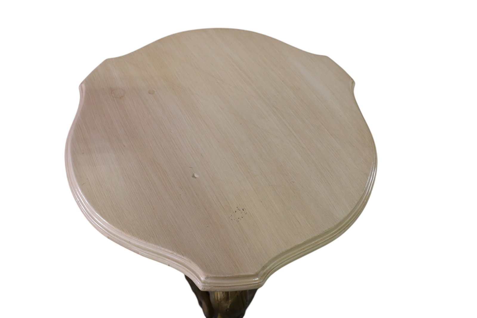 WINGED GRIFFEN STAND - 3