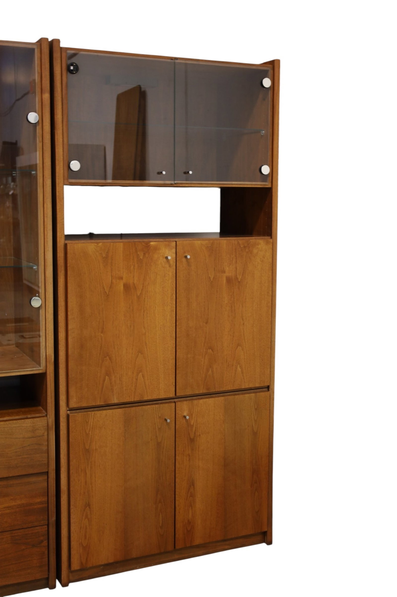 MID CENTURY MODERN WALL UNIT - 2