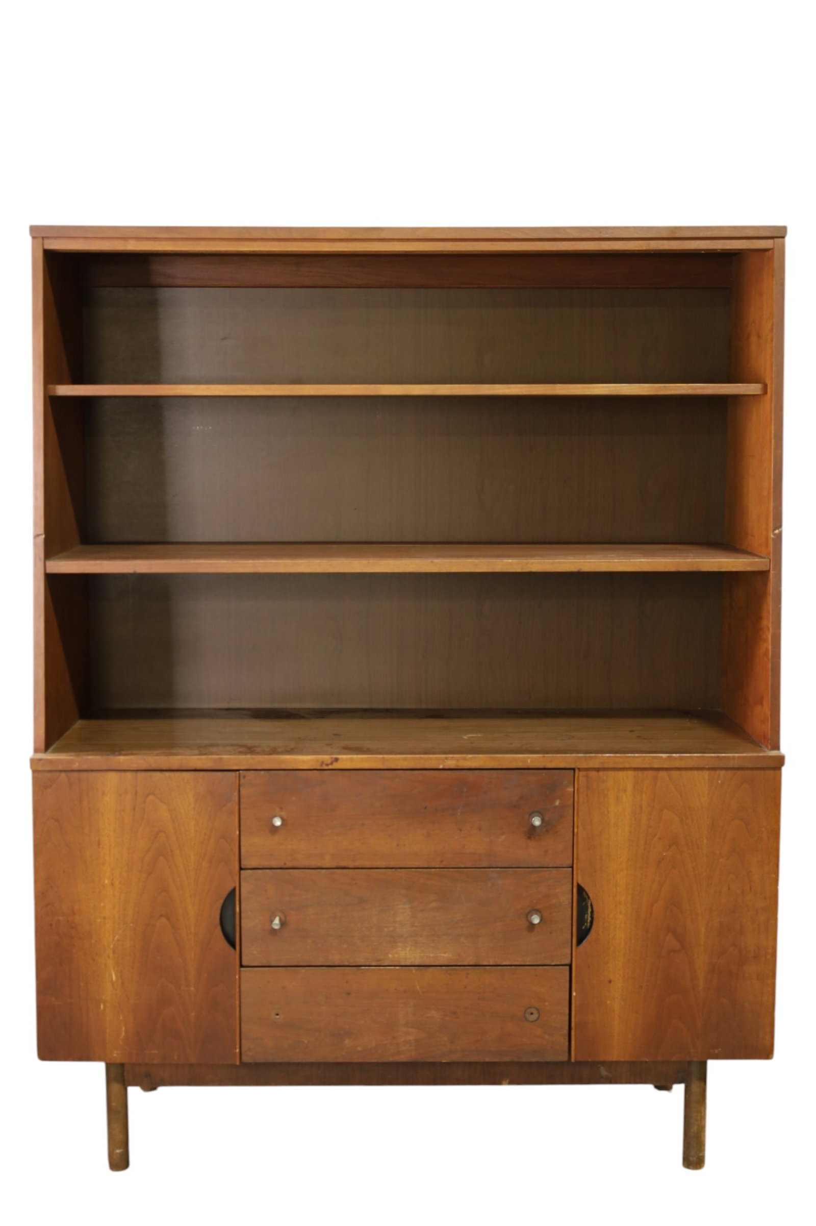 MID CENTURY MODERN HUTCH: MID CENTURY MODERN OPEN HUTCH, OPEN SHELVING UPPER, LOWER DRAWERS, WEAR TO FINISH THROUGHOUT, STAINS. MISSING KNOBS. 50" W x 18" D x 65" H. THIS ITEM EXCEEDS SIZE, WEIGHT, AND OR FRAGILITY