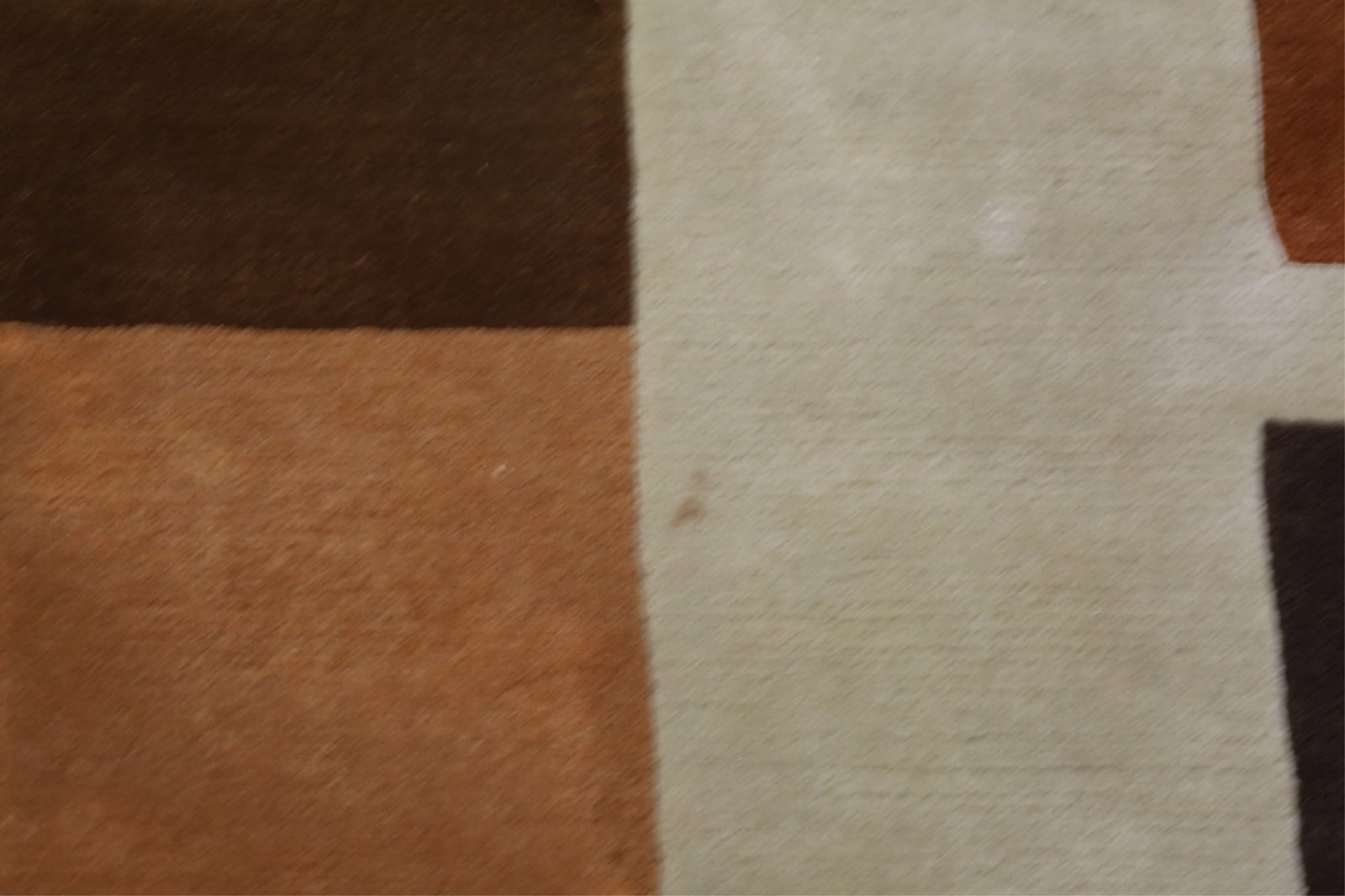 APPROX 9' x 12' WOOL RUG - 3