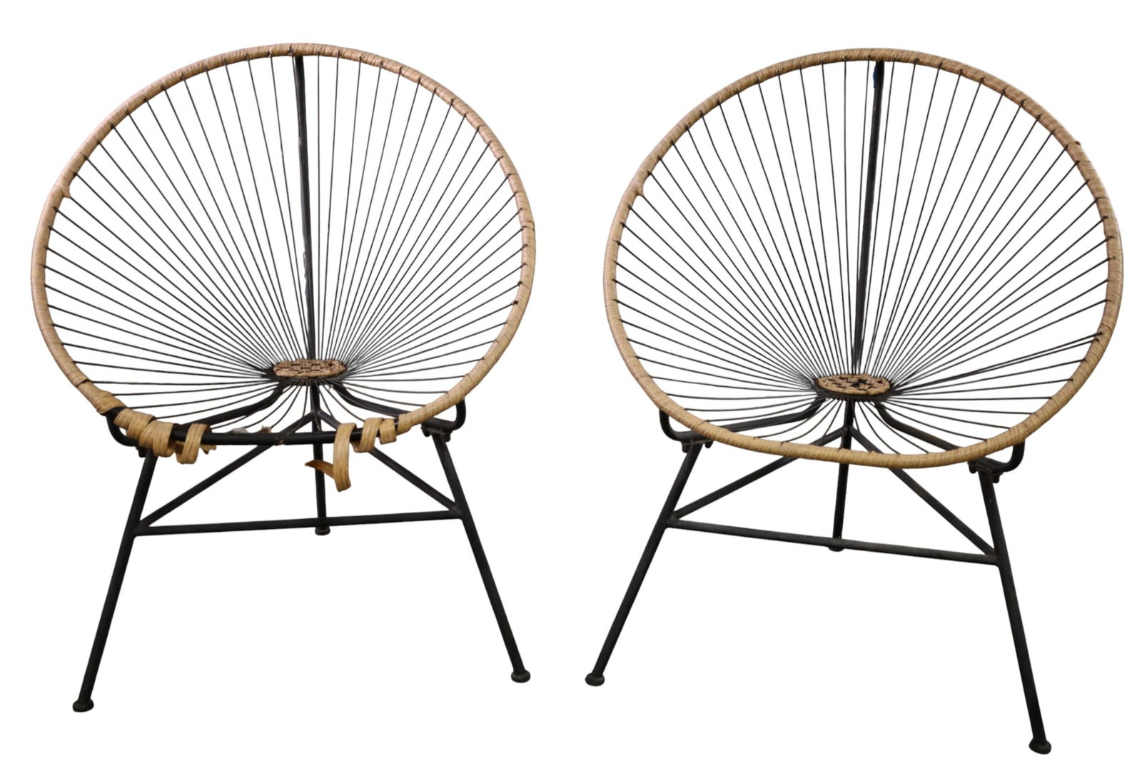 PAIR OF VINTAGE LOUNGE CHAIRS: PAIR OF VINTAGE BUCKET STRING LOUNGE CHAIRS, ONE HAS CRACK TO FRAME. LOOSE WEAVING. 32" W x 27" D x 39" H. THIS ITEM EXCEEDS SIZE, WEIGHT, AND OR FRAGILITY LIMITATIONS FOR IN HOUSE SHIPPING, MUST BE