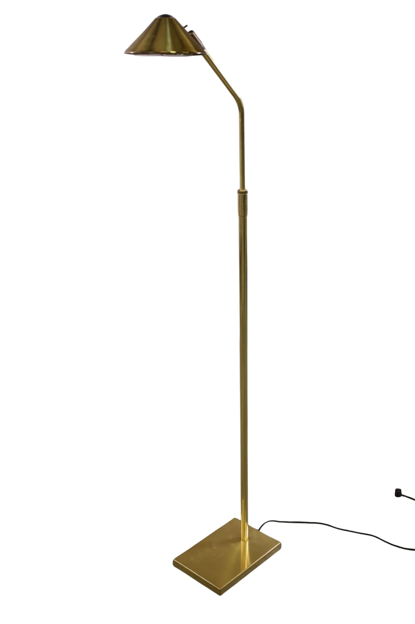 KOVACS FLOOR LAMP: POLISHED BRASS, MCM KOVACS FLOOR LAMP. 50" H. THIS ITEM EXCEEDS SIZE, WEIGHT, AND OR FRAGILITY LIMITATIONS FOR IN HOUSE SHIPPING, MUST BE PICKED UP IN HOUSE OR SHIPPED VIA 3rd PARTY GROUND SHIPPER.
