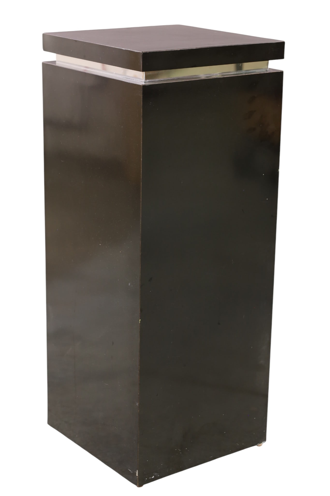 PEDESTAL: BLACK FINISH PEDESTAL. 12" x 12" X 30" H. THIS ITEM EXCEEDS SIZE, WEIGHT, AND OR FRAGILITY LIMITATIONS FOR IN HOUSE SHIPPING, MUST BE PICKED UP IN HOUSE OR SHIPPED VIA 3rd PARTY GROUND SHIPPER.