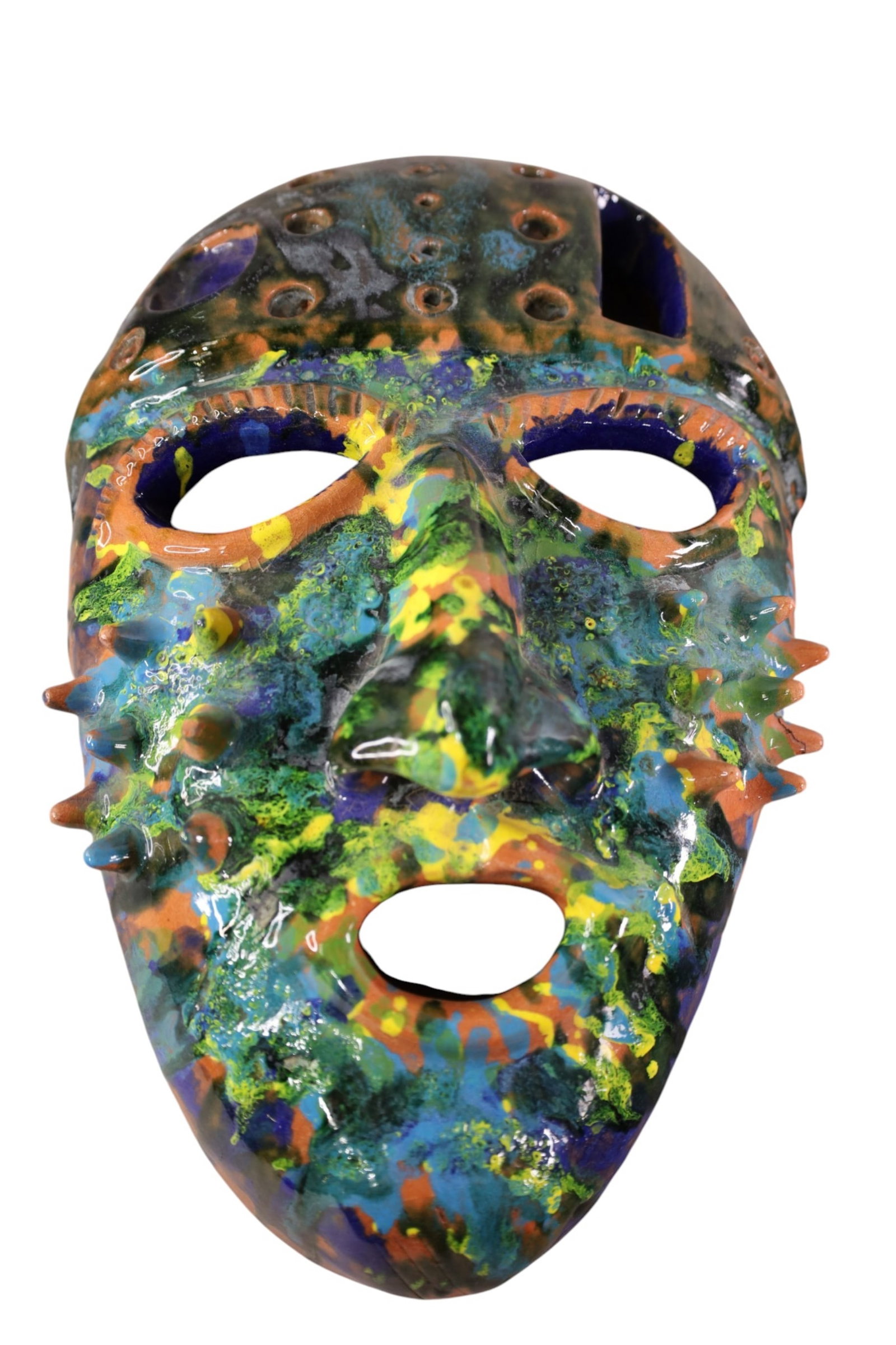 BRUTALIST WALL MASK: PAINTED BRUTALIST WALL MASK. 15 1/2" H.