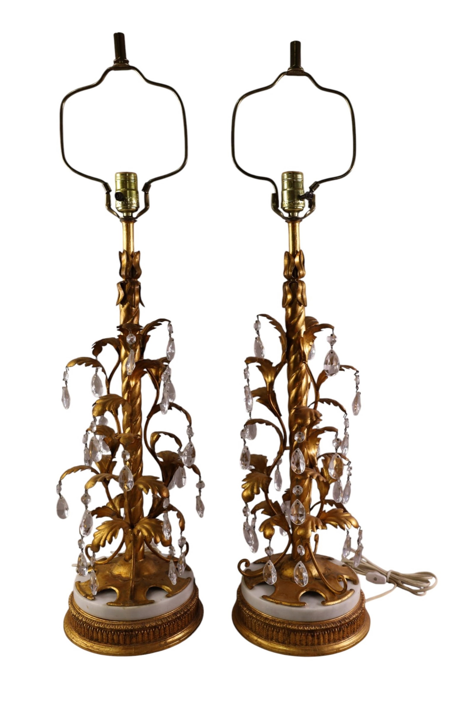 PAIR OF REGENCY LAMPS: PAIR OF TALL CRYSTAL PRISM REGENCY TABLE LAMPS. 35" H. THIS ITEM EXCEEDS SIZE, WEIGHT, AND OR FRAGILITY LIMITATIONS FOR IN HOUSE SHIPPING, MUST BE PICKED UP IN HOUSE OR SHIPPED VIA 3rd PARTY GROUND