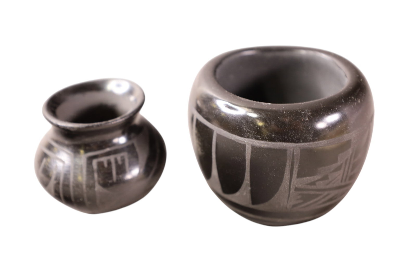 NATIVE AMERICAN ITEMS - 3