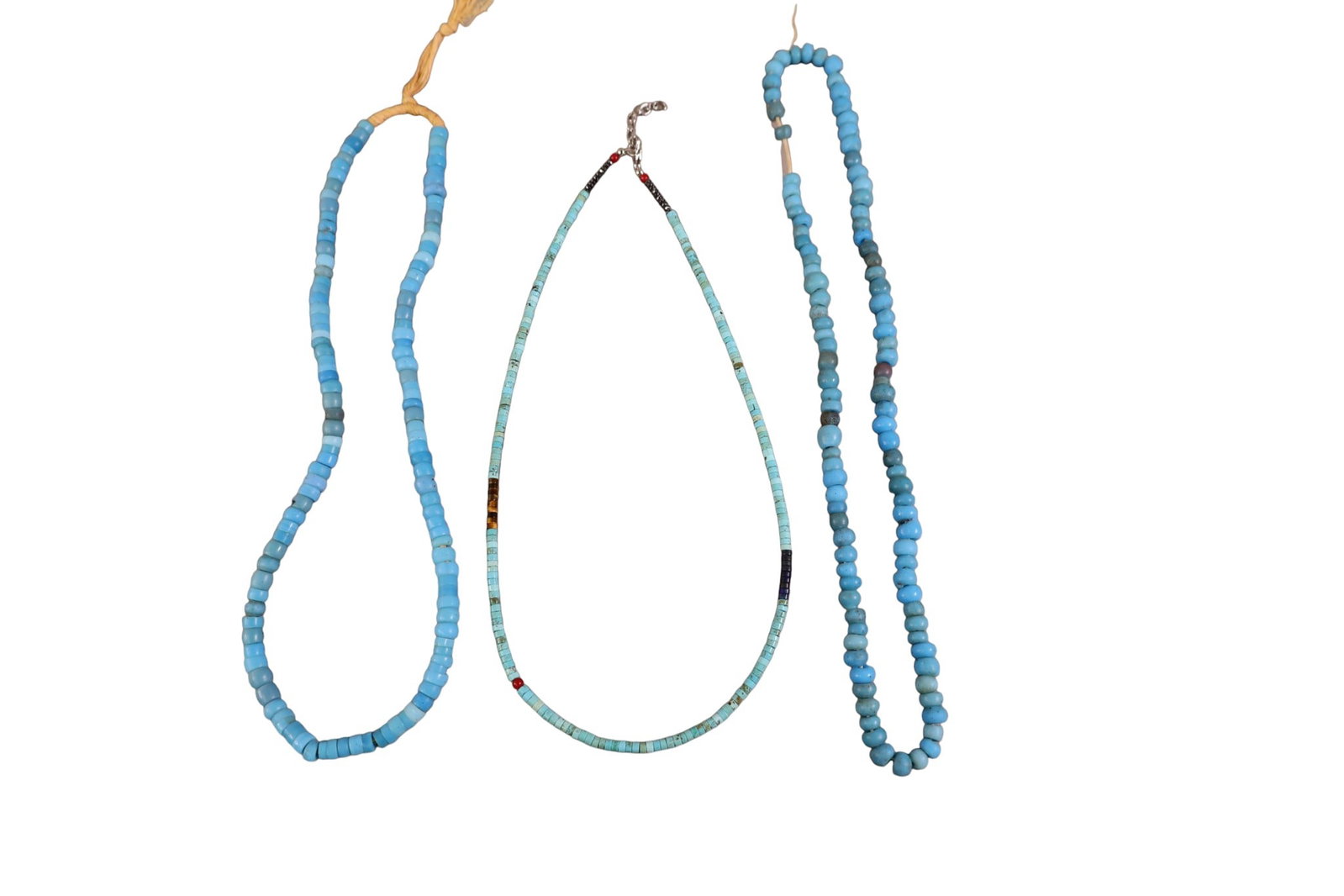 3 TURQUOISE NECKLACES: 3 NATIVE AMERICAN TUQUOISE BEADED NECKLACES. 11" - 13" L