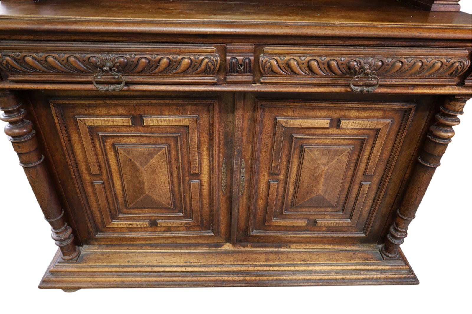 VICTORIAN SIDEBOARD - 3