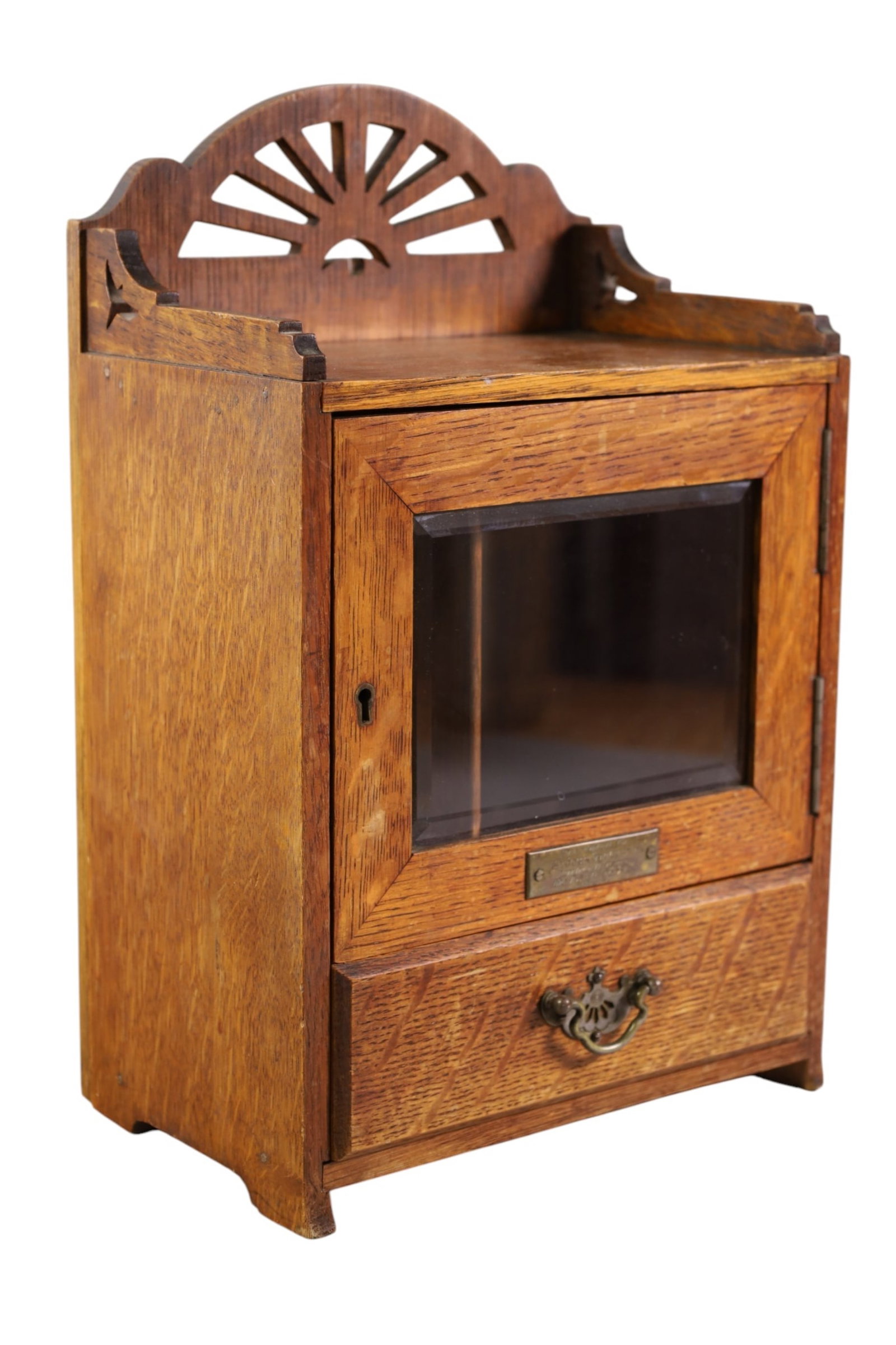 1900'S OAK HANGING HUMIDOR: OAK HANGING HUMIDOR, SINGLE DOOR, SINGLE DRAWER, NO KEY. 9" W x 15" H.