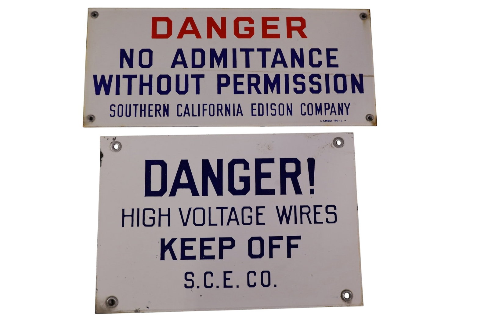 2 PORCELAIN DANGER SIGNS: 2 PORCELAIN, SOUTHERN CALIFORNIA EDISON CO DANGER SIGNS. 12" x 4"