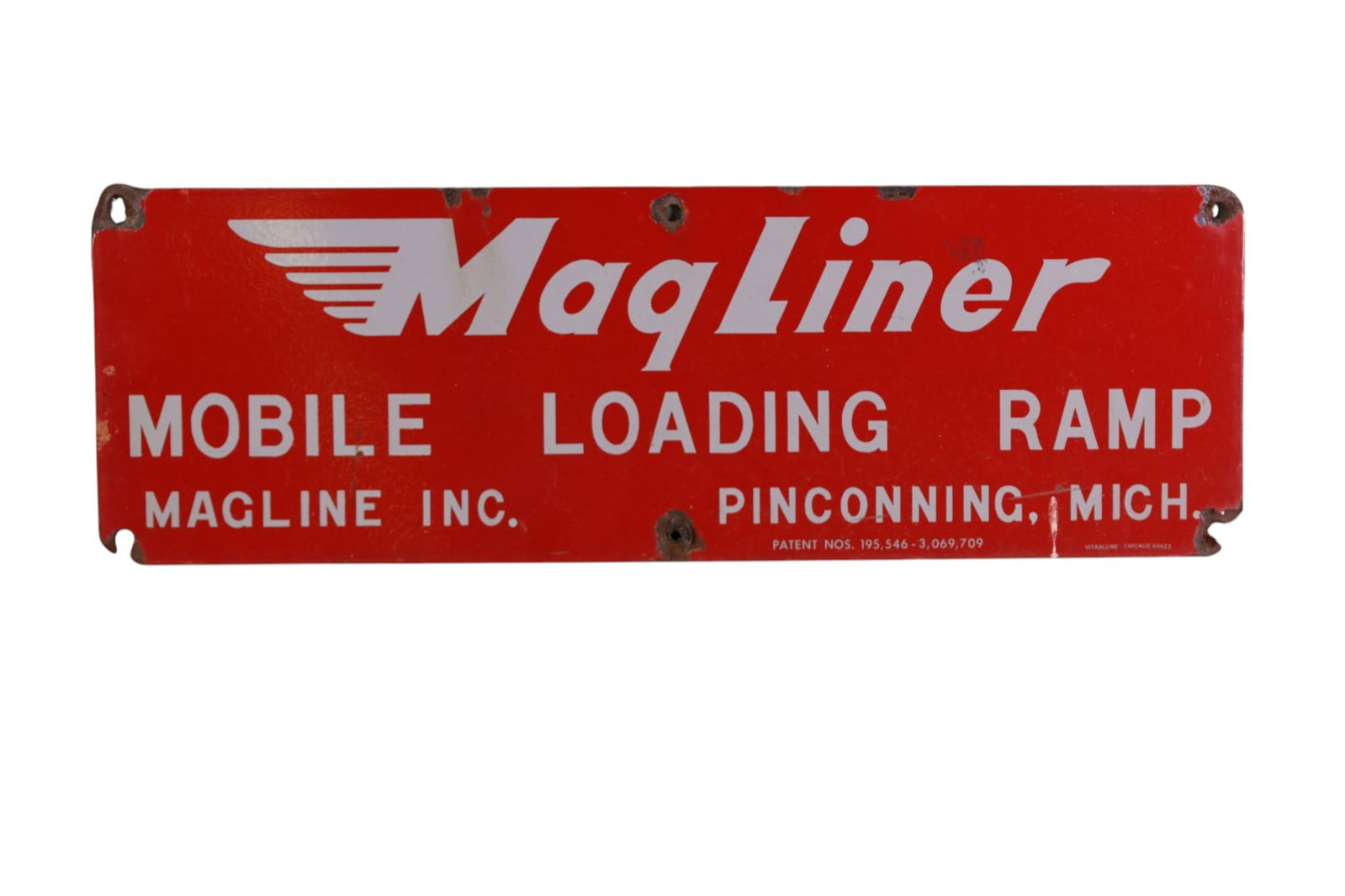 MAGLINER MOBILE LOADING RAMP PORCELAIN SIGN: SSP MAGLINER MOBILE LOADING RAMP SIGN,CHIPS. 24" x 8"