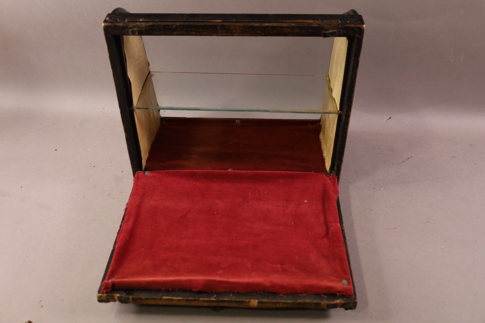 COUNTER TOP DISPLAY CABINET - 2